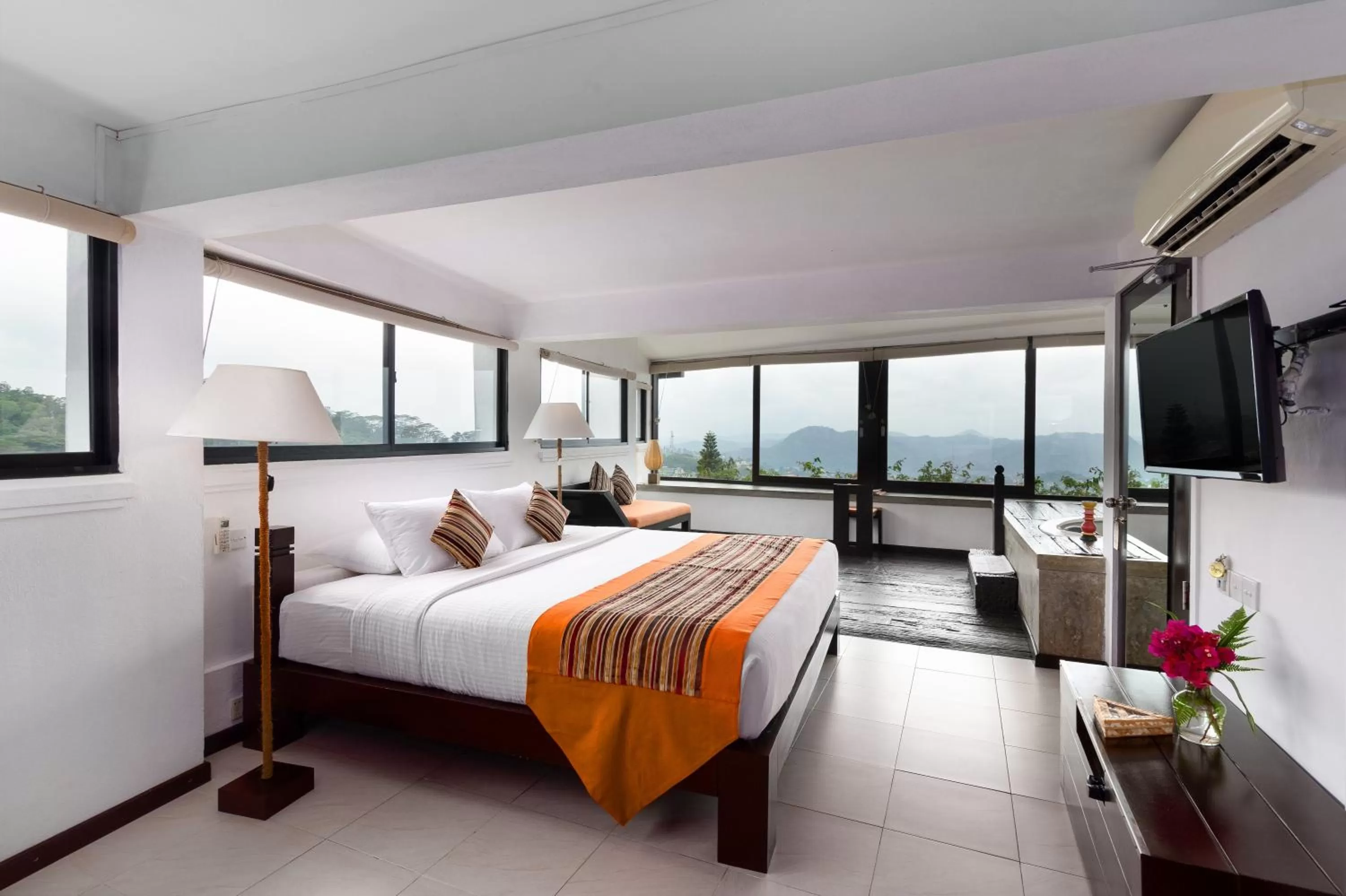 Mountain view, Bed in The Theva Residency