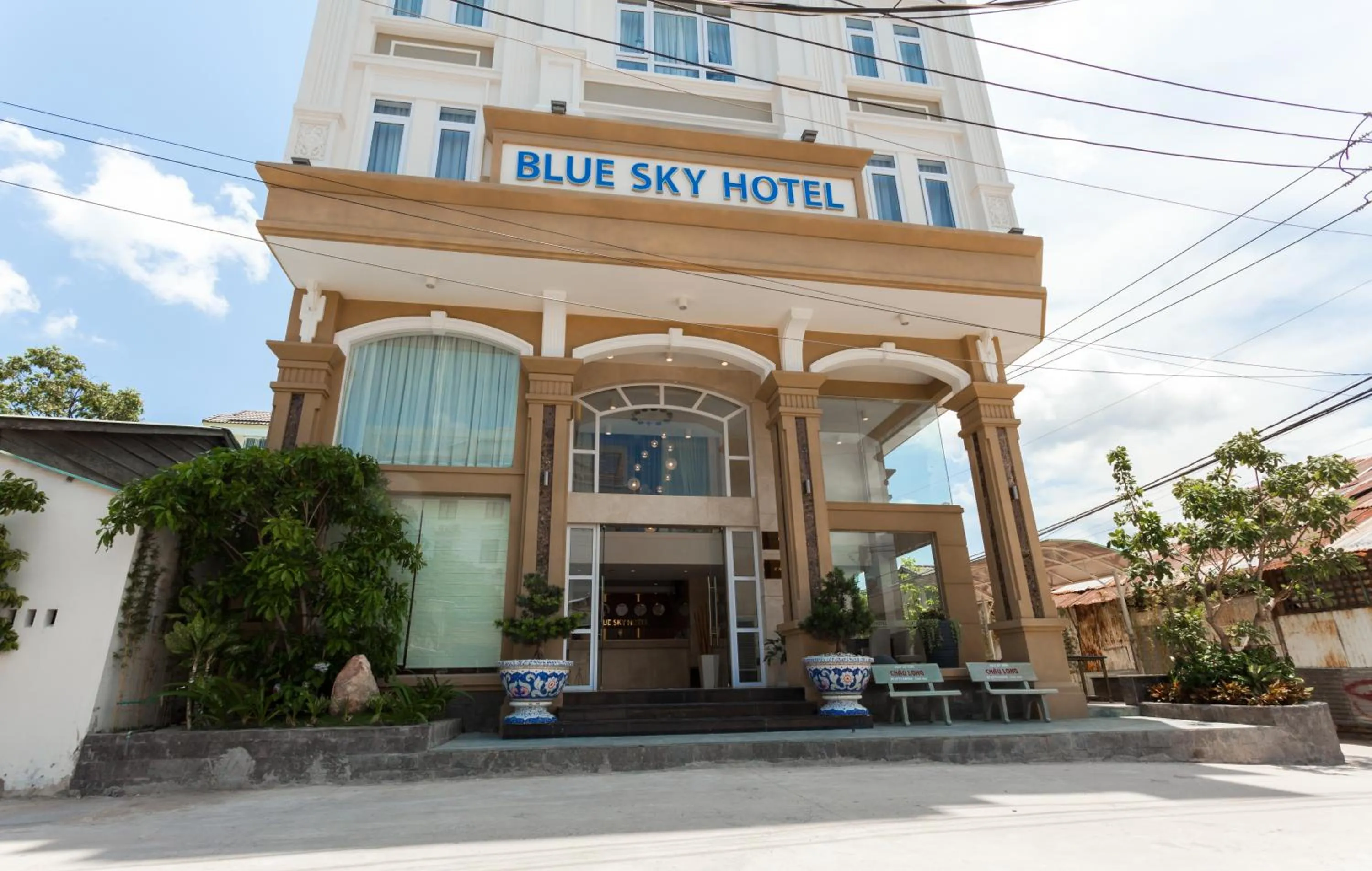 Facade/entrance in Blue Sky Phu Quoc Hotel