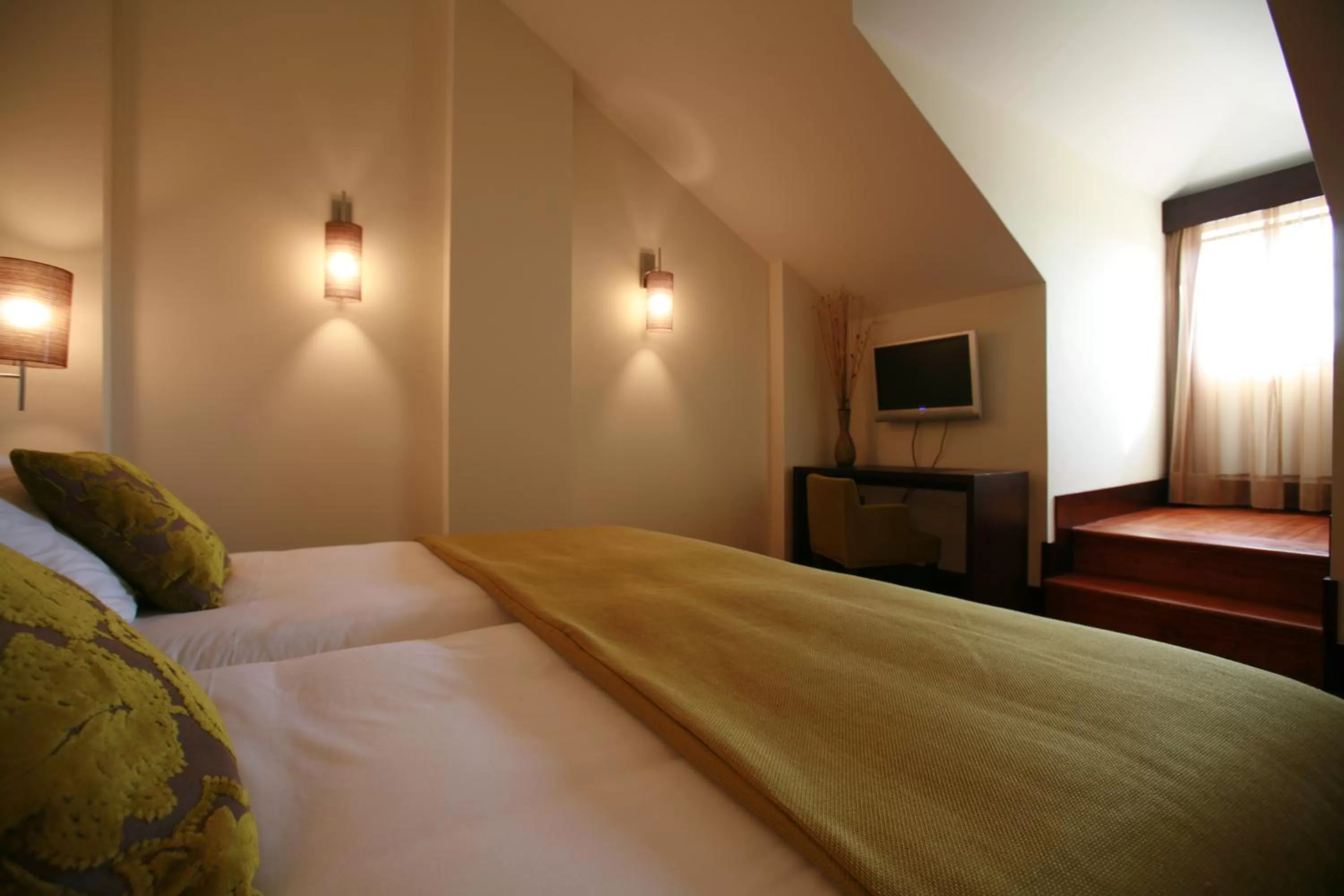 Bed in Hotel Lusitano