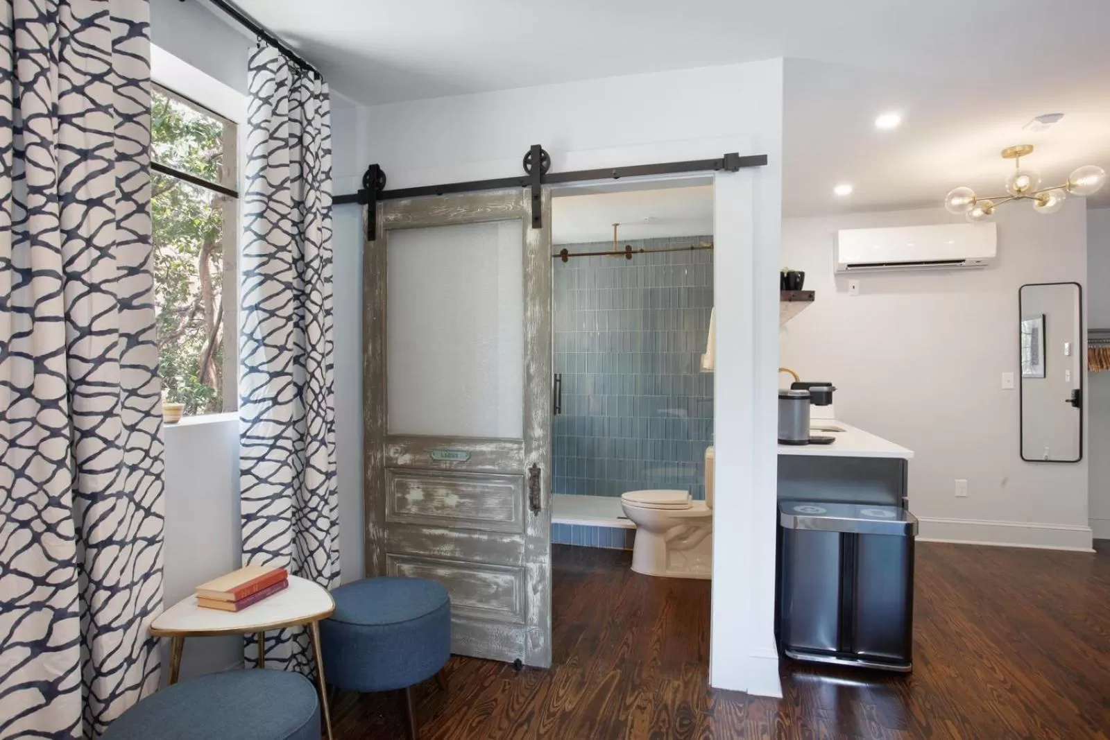 Bathroom in The Present Hotel