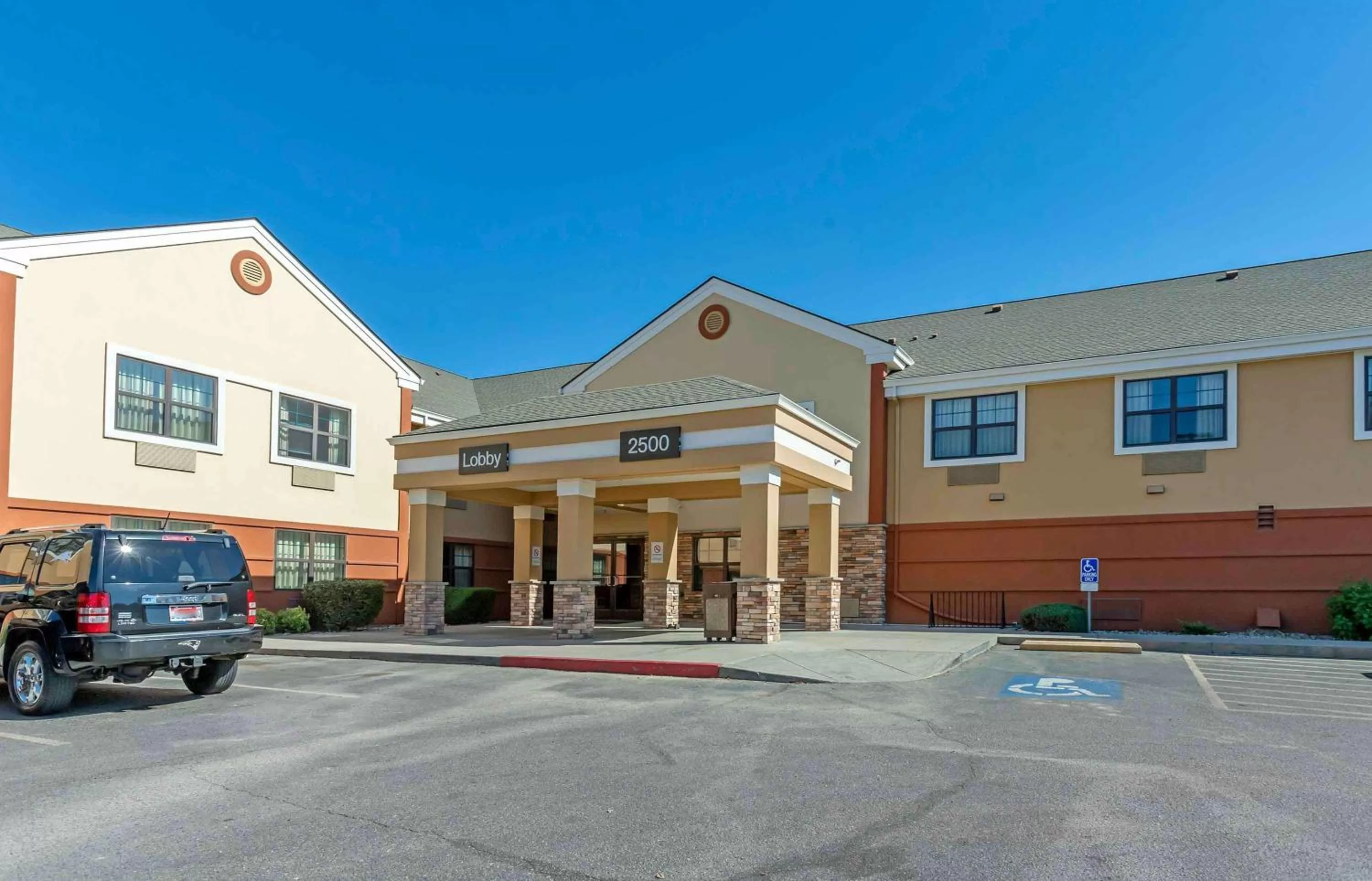 Property building in Extended Stay America Suites - Boise - Airport