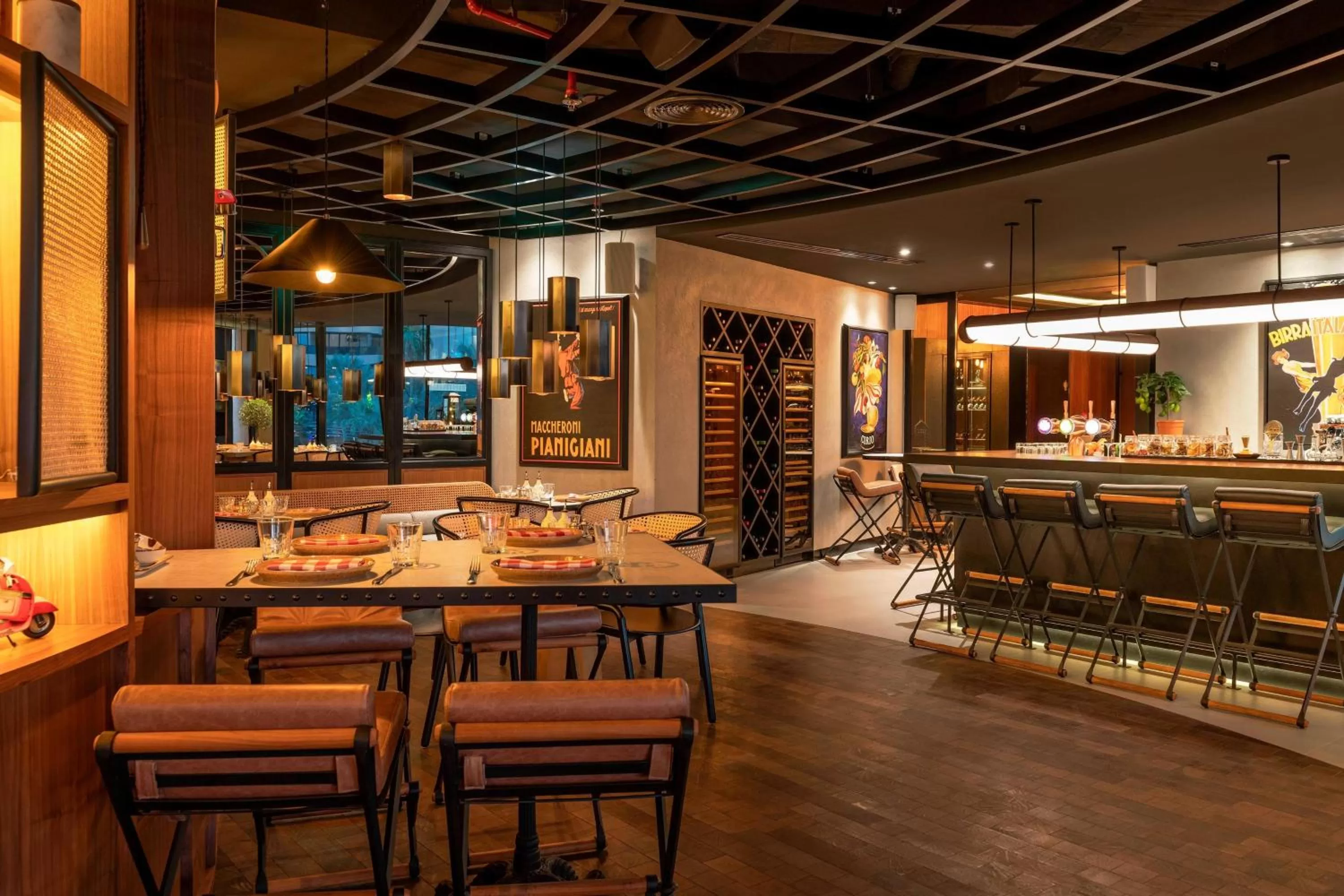 Restaurant/places to eat in Le Royal Meridien Beach Resort & Spa Dubai