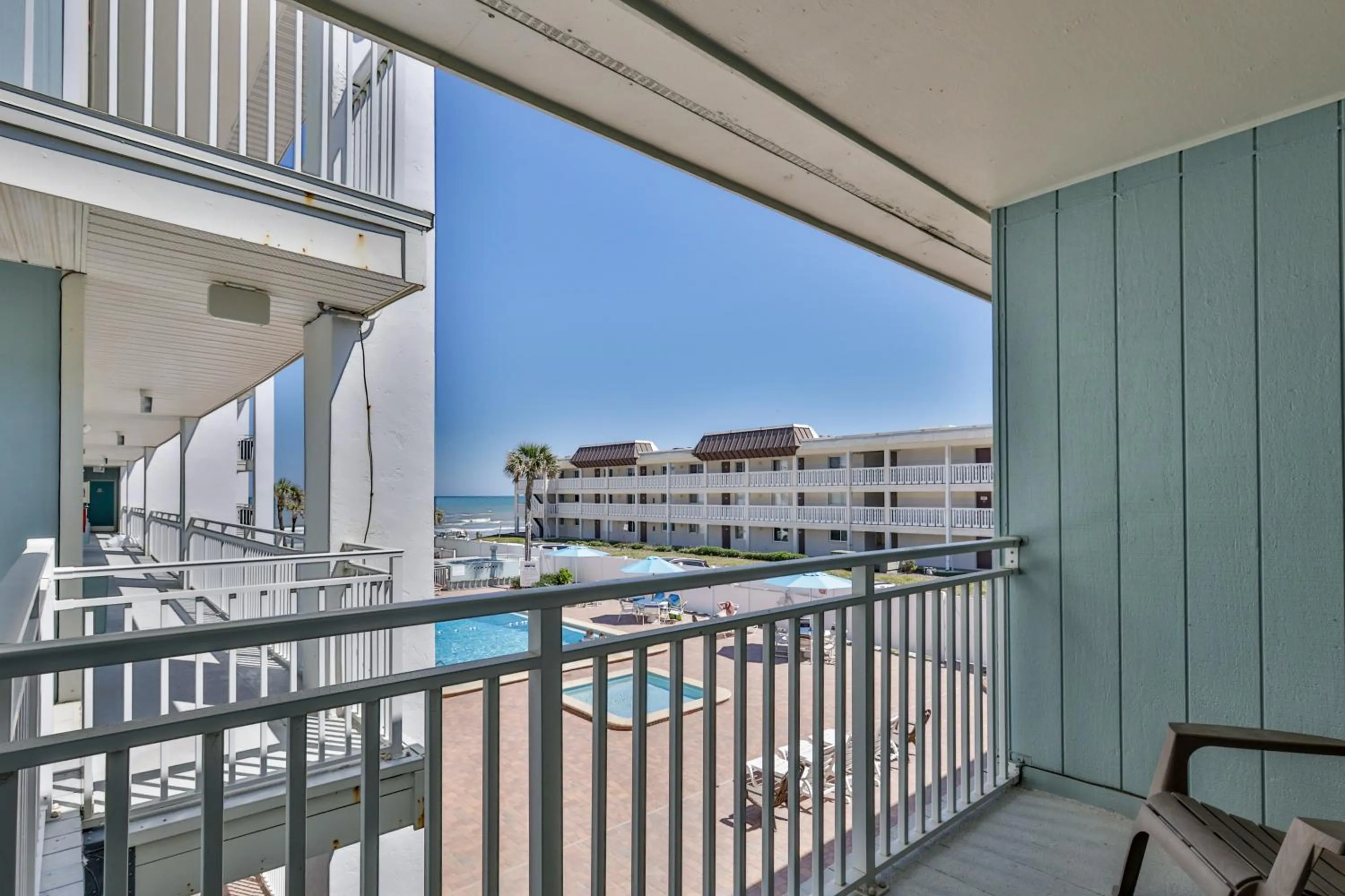 Balcony/Terrace in Coastal Waters