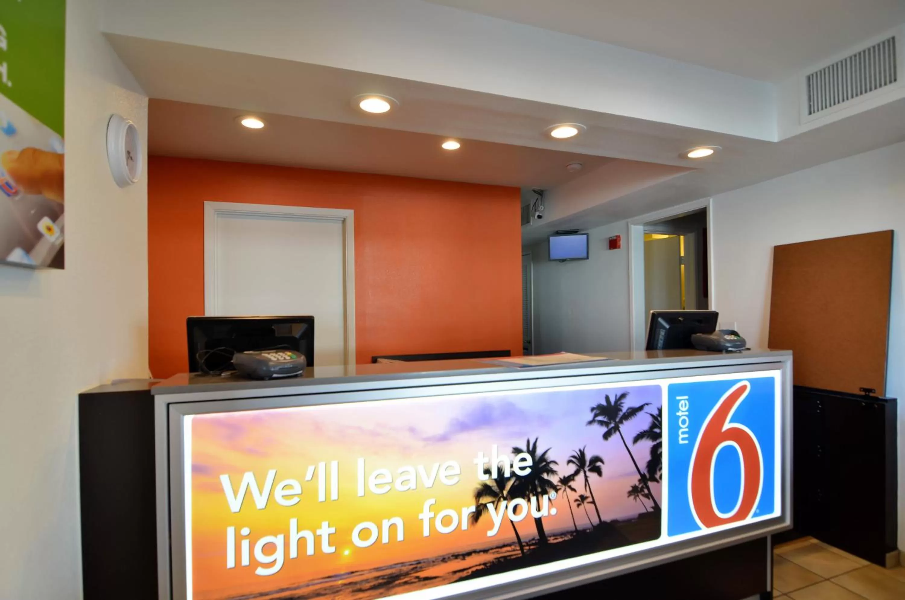Lobby or reception in Motel 6-North Palm Springs, CA - North