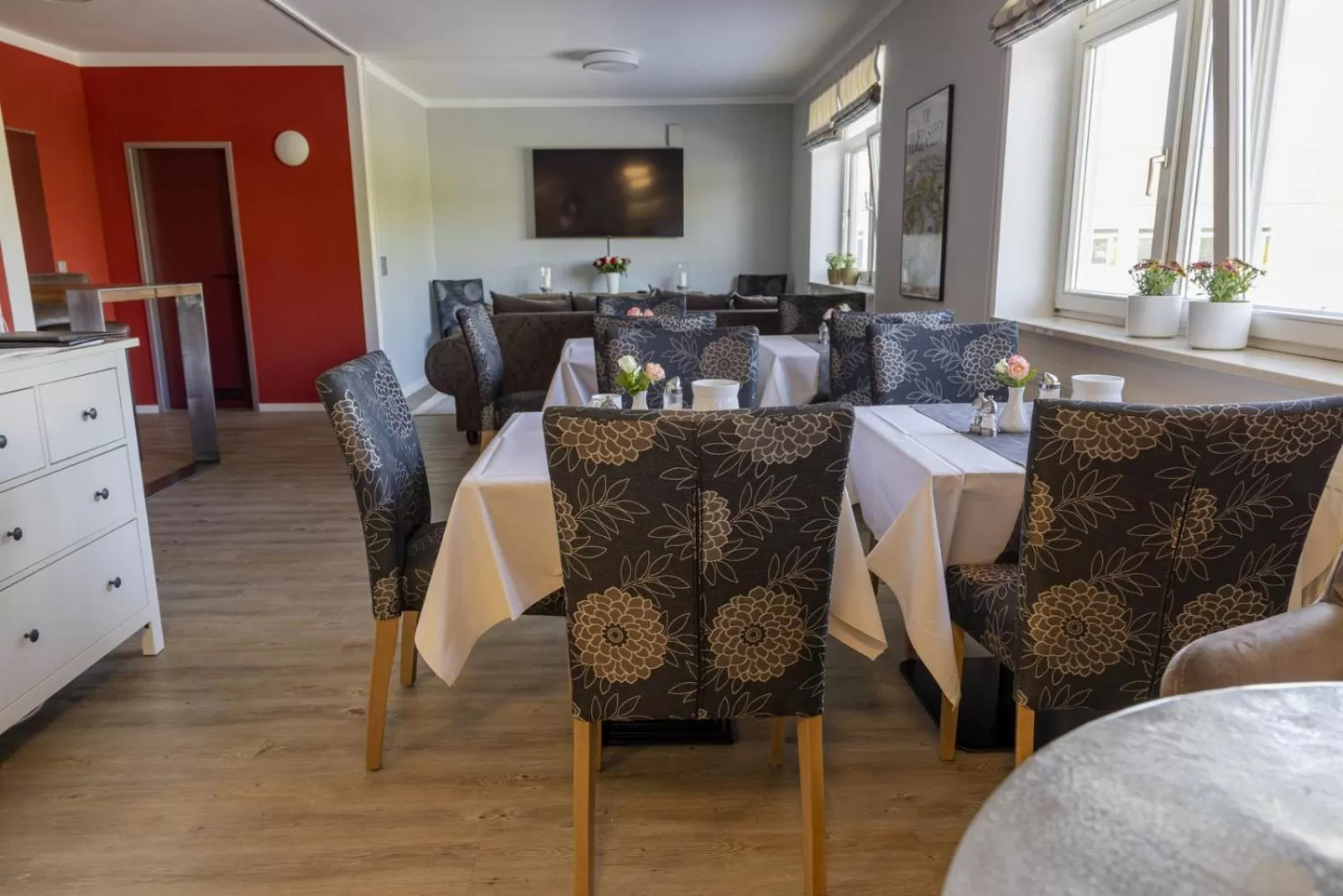 Restaurant/places to eat in Hotel KonradP Holzkirchen