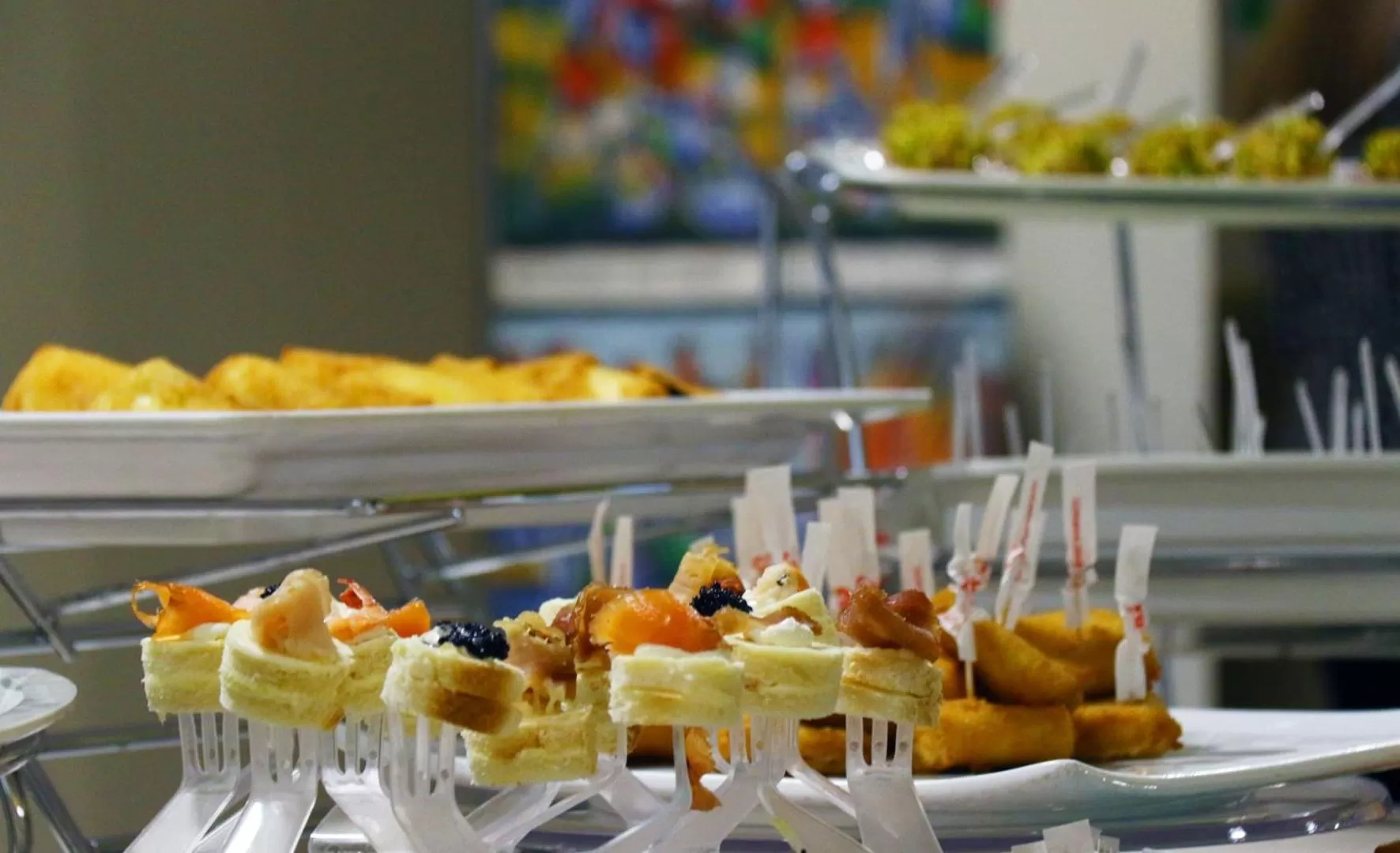 Restaurant/places to eat in President Hotel Palermo