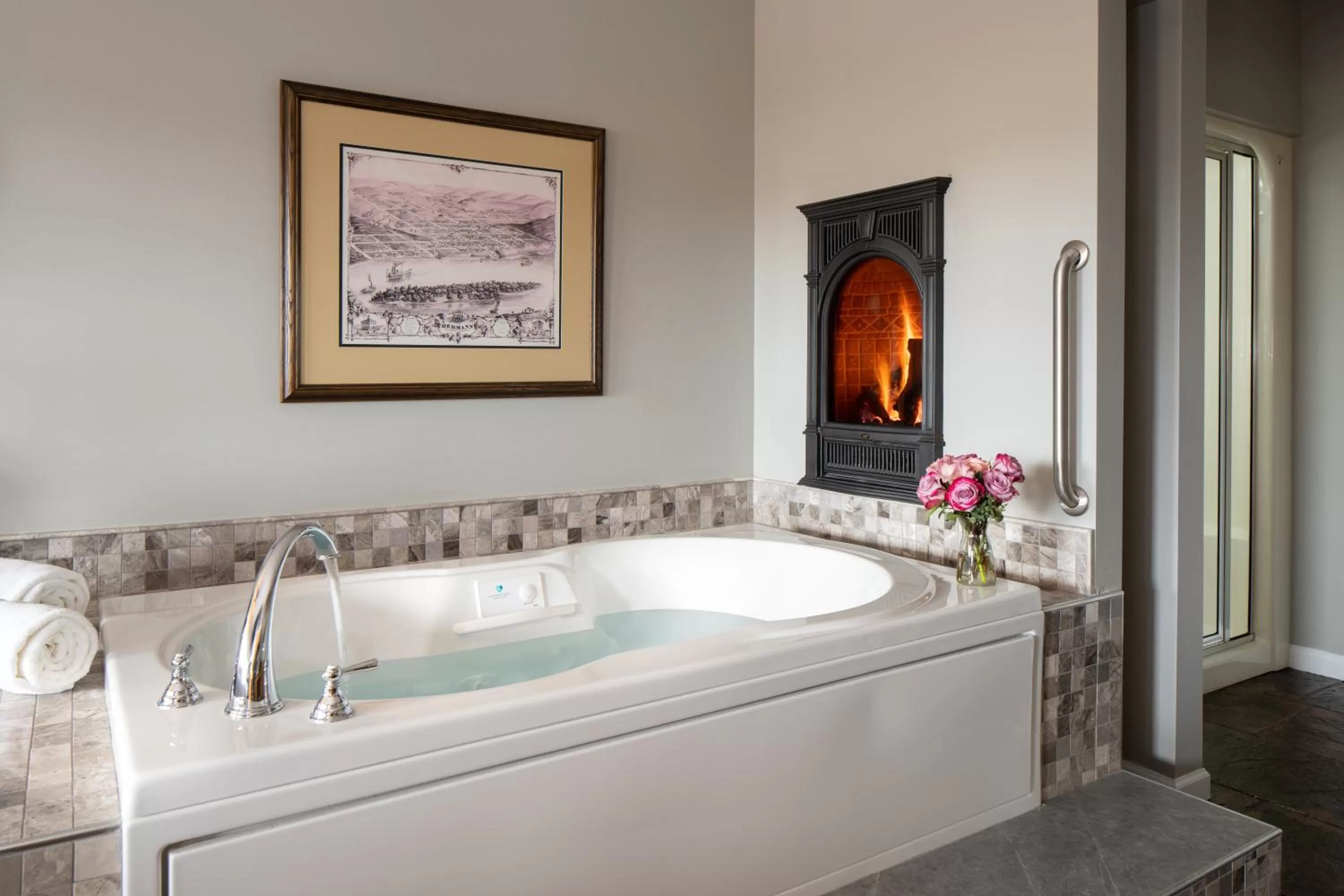 Bath in Hermann Hill