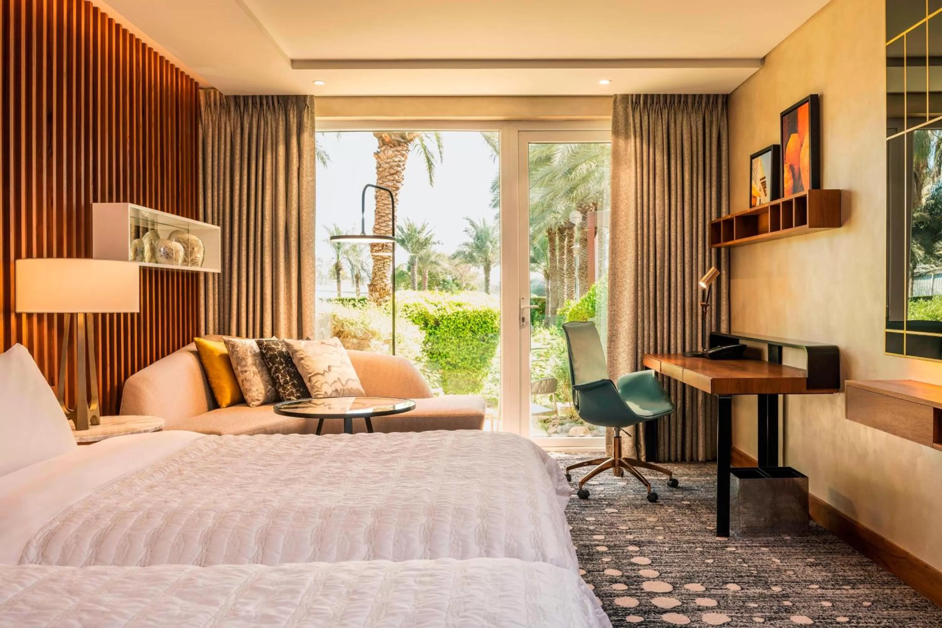 Photo of the whole room, Bed in Le Méridien Dubai Hotel & Conference Centre