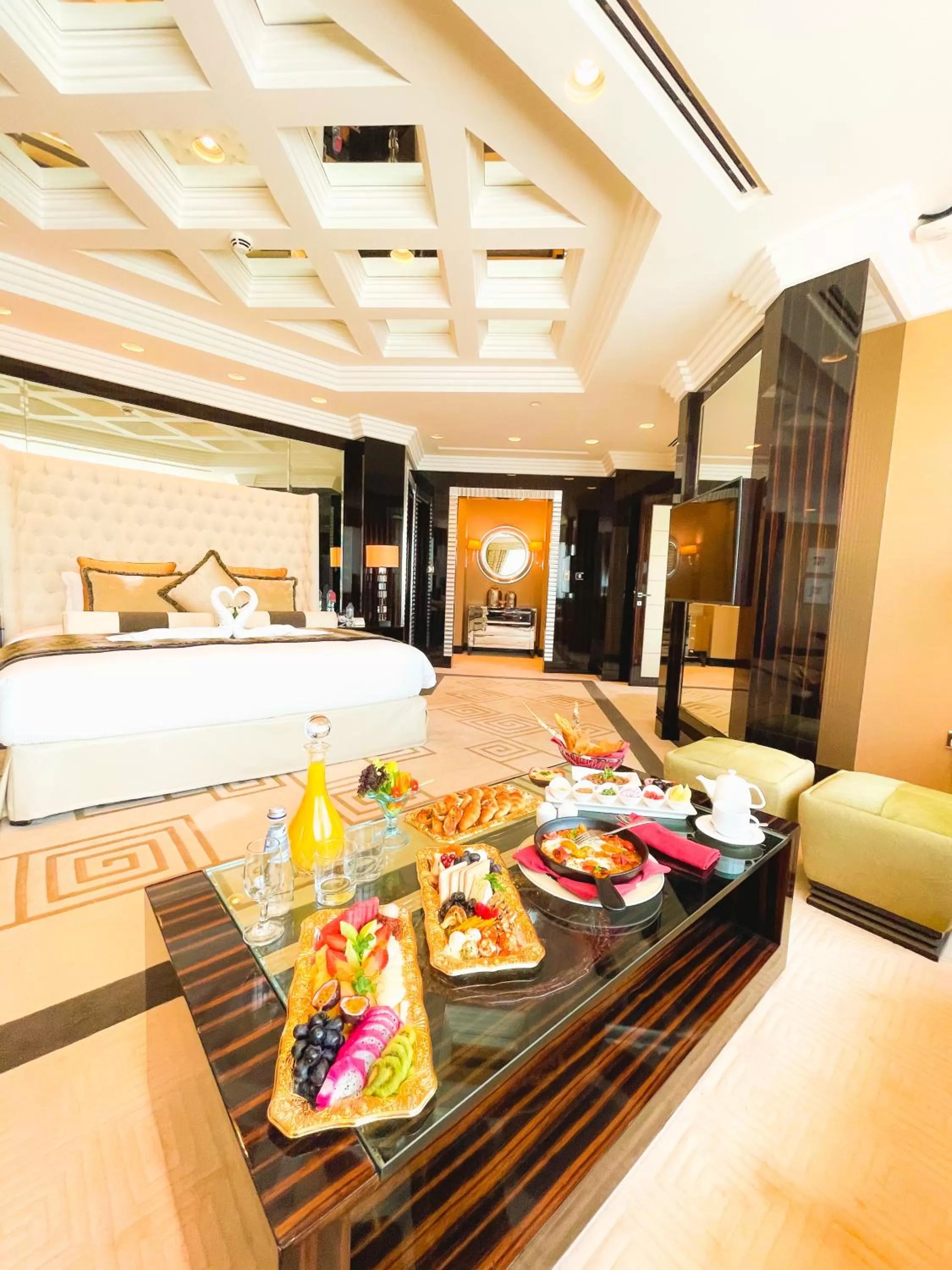 Food in Mövenpick Grand Al Bustan