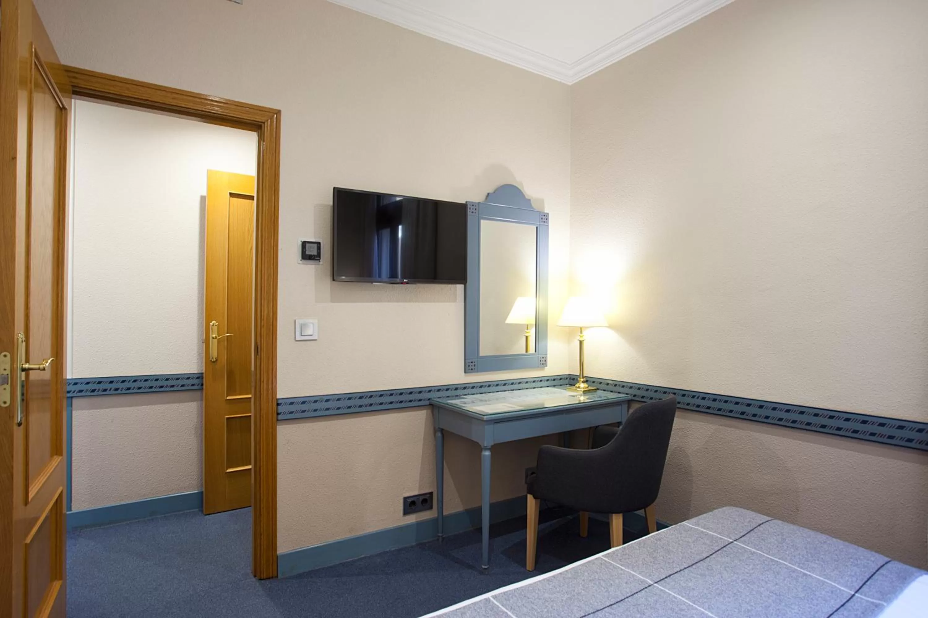 Bed in Espahotel Gran Vía