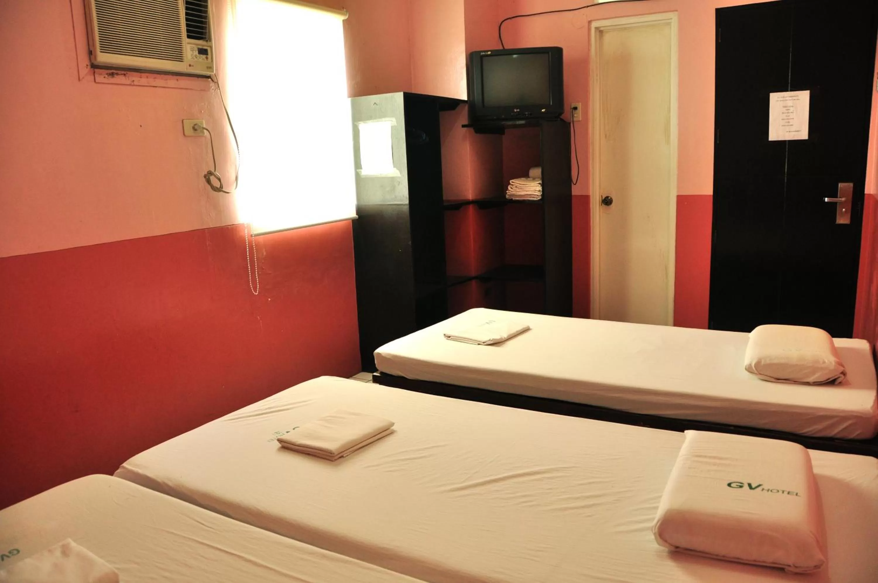 Bed in GV Hotel - Lapu-Lapu City