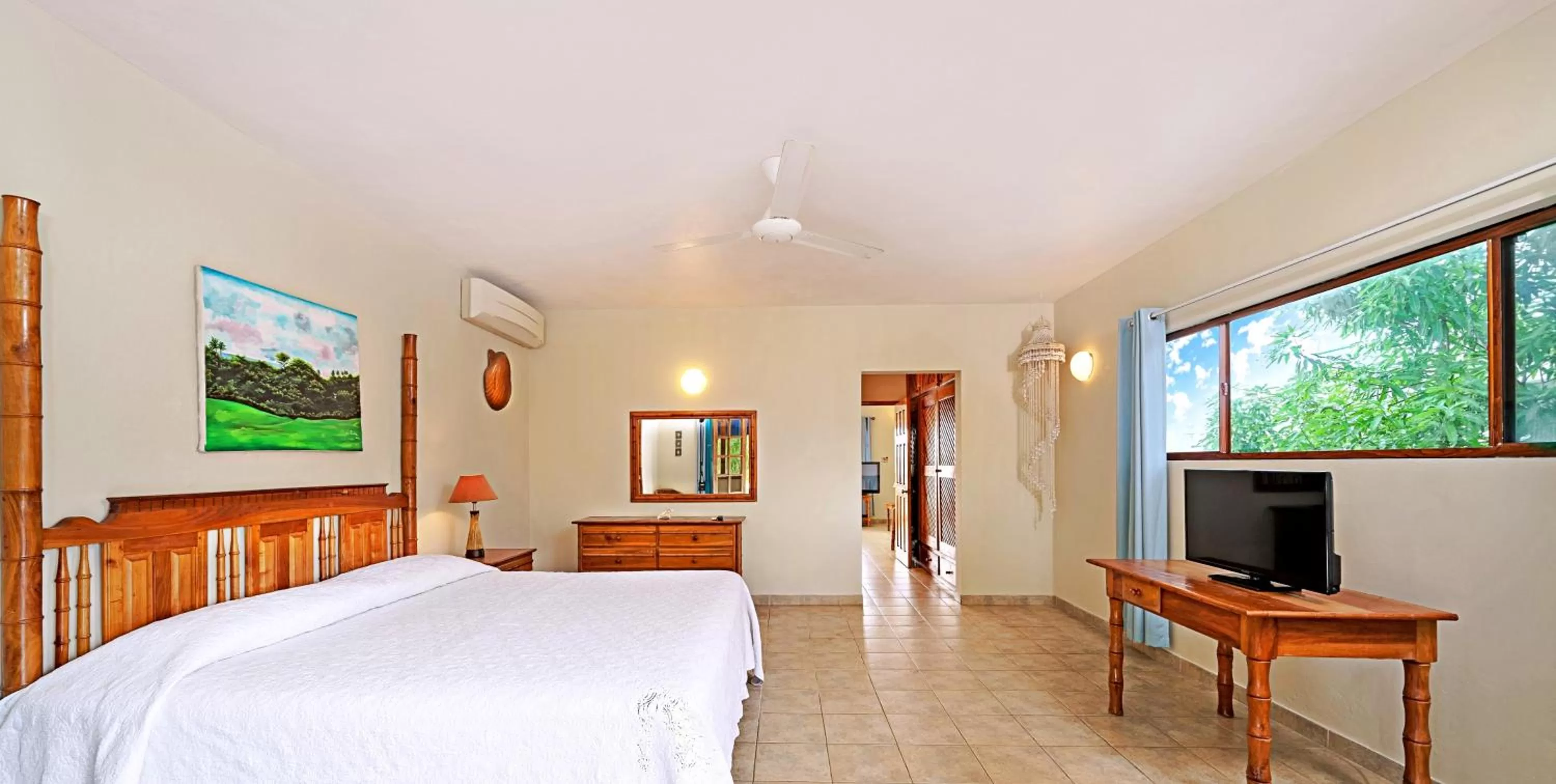 Bedroom in Beach House Condos, Negril