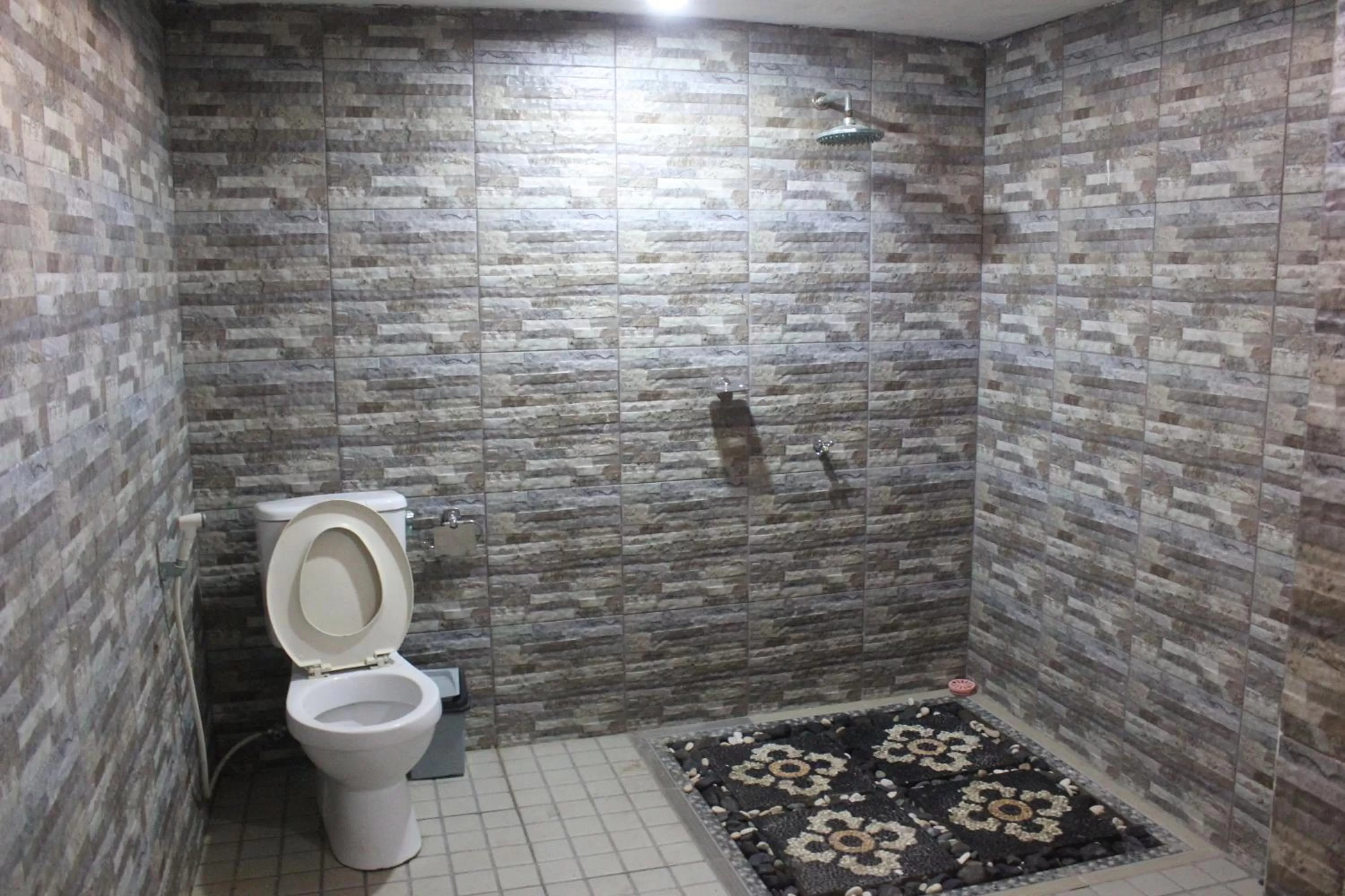 Bathroom in Coral Beach Seaside