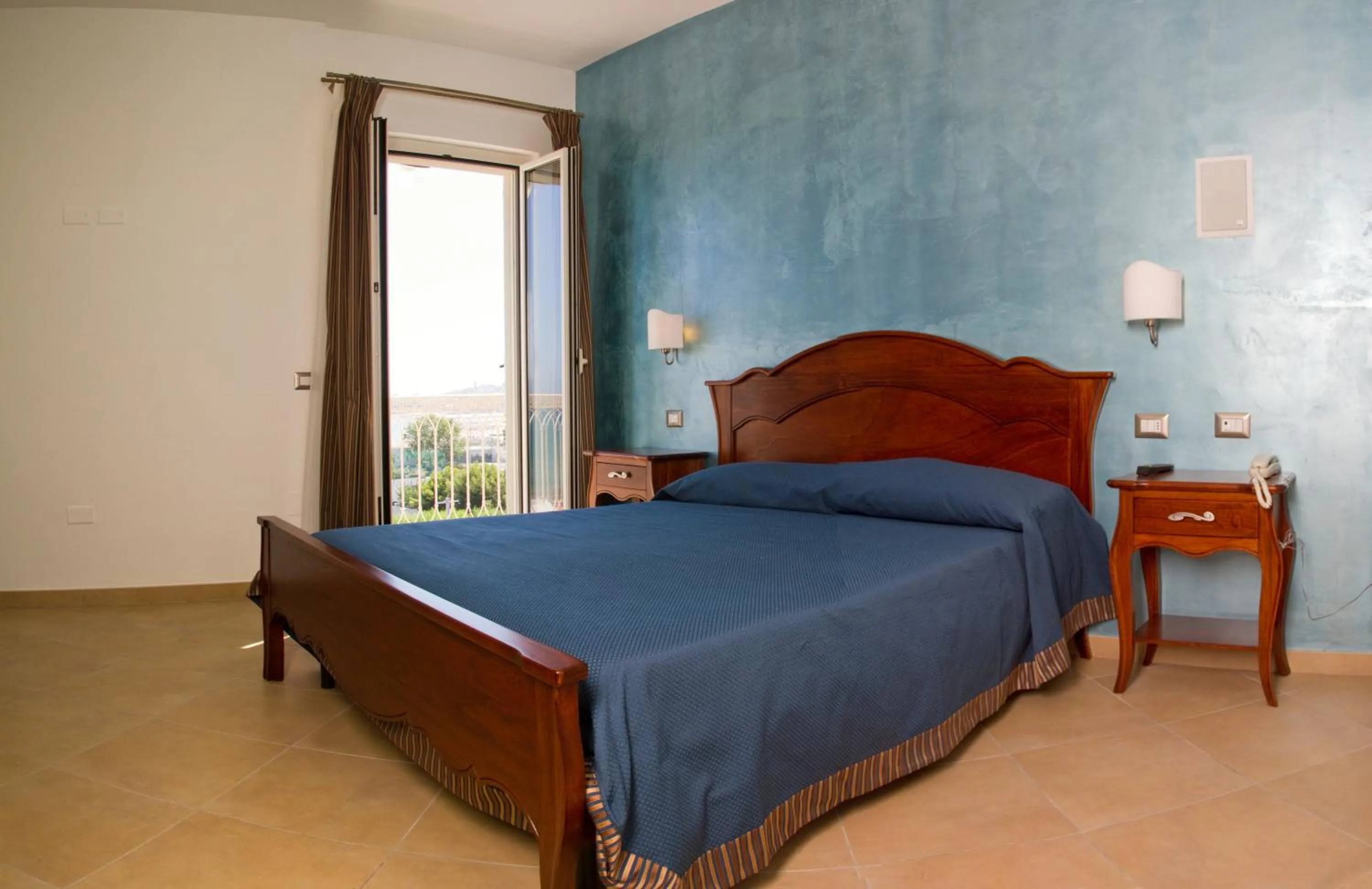 Decorative detail, Bed in Hotel Boutique Il Castellino Relais