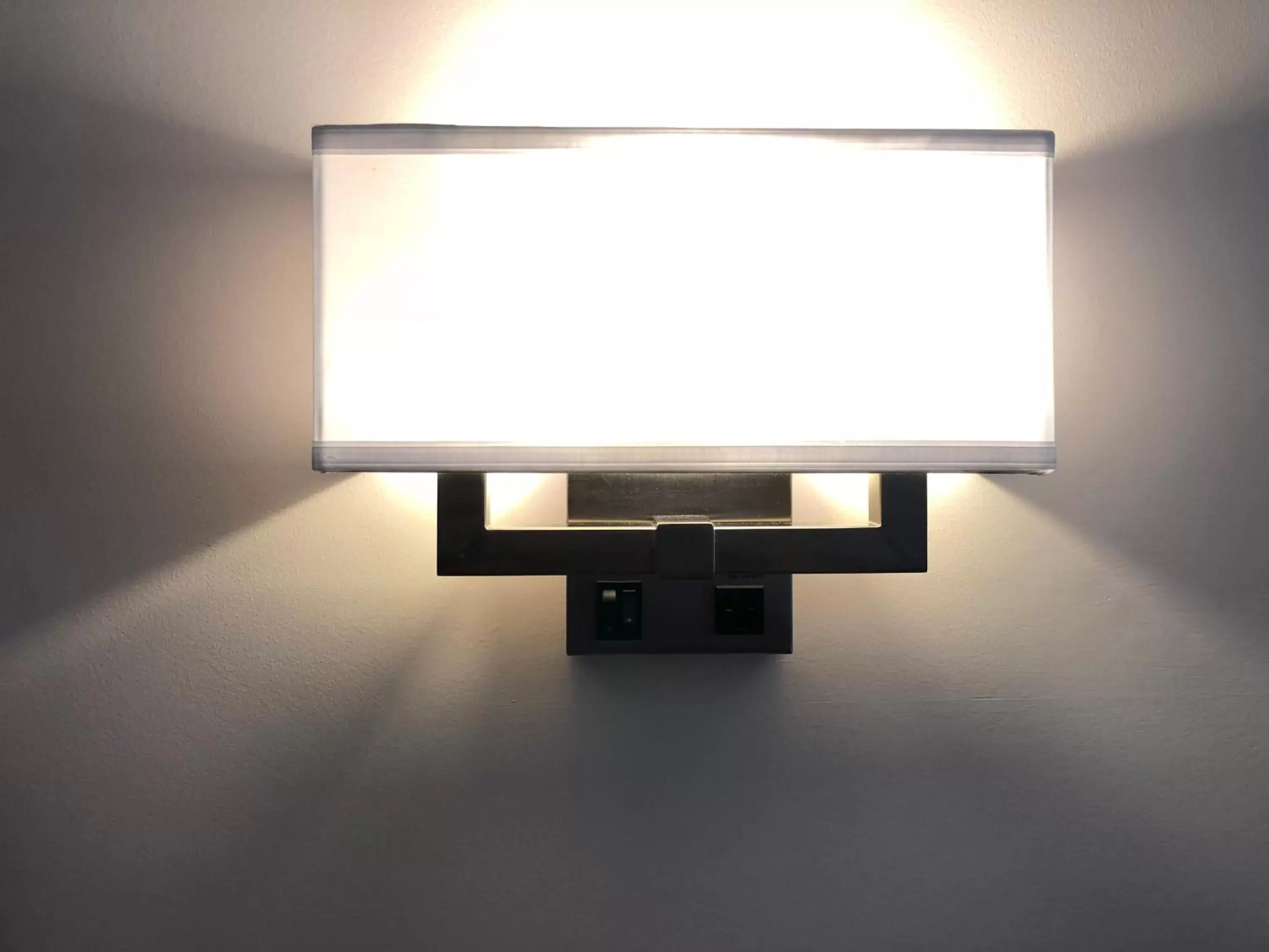 Superior Queen Room in Chase Country Inn Superior Queen Room in Chase Country Inn