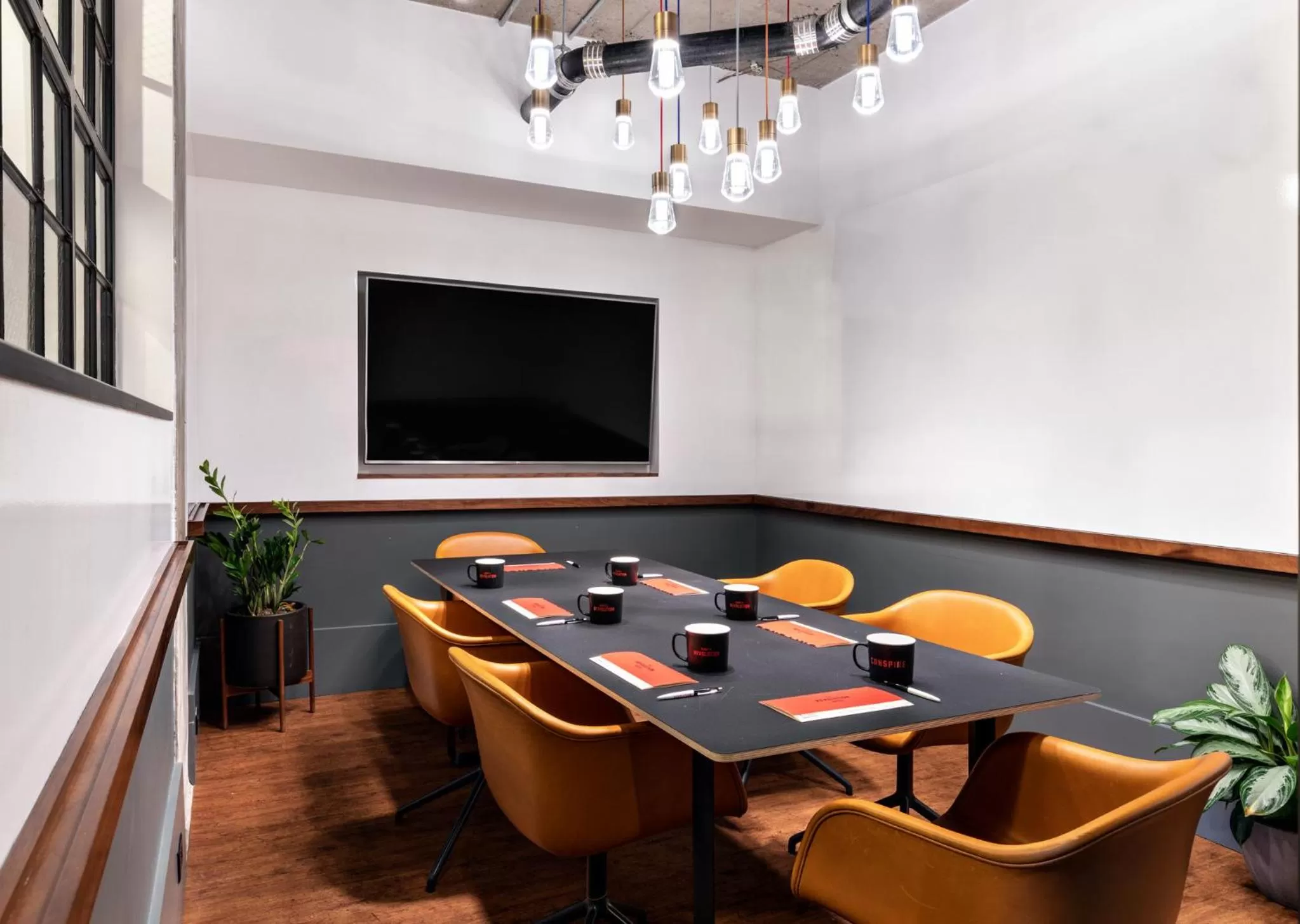 Business facilities in The Revolution Hotel