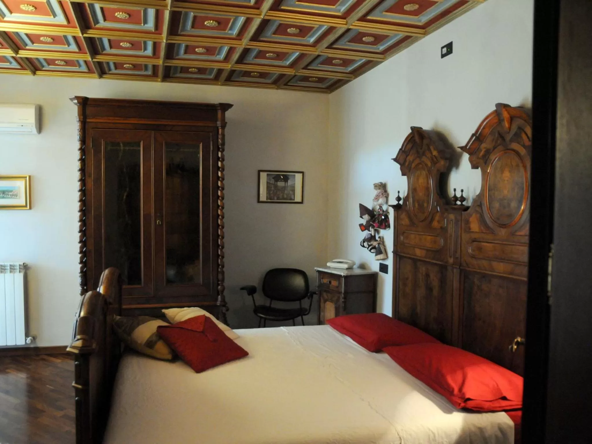 Bedroom in B&B Luce Riflessa