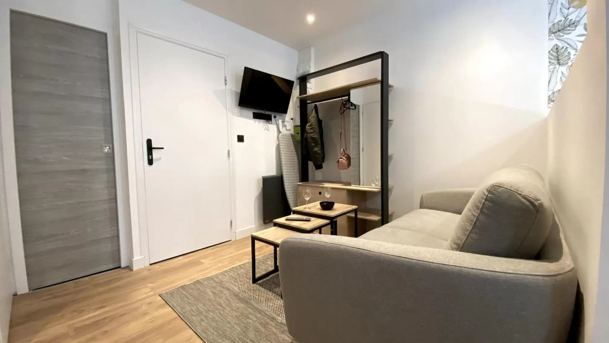 Living room, Seating Area in Le Bras d'or Apparts et Spa