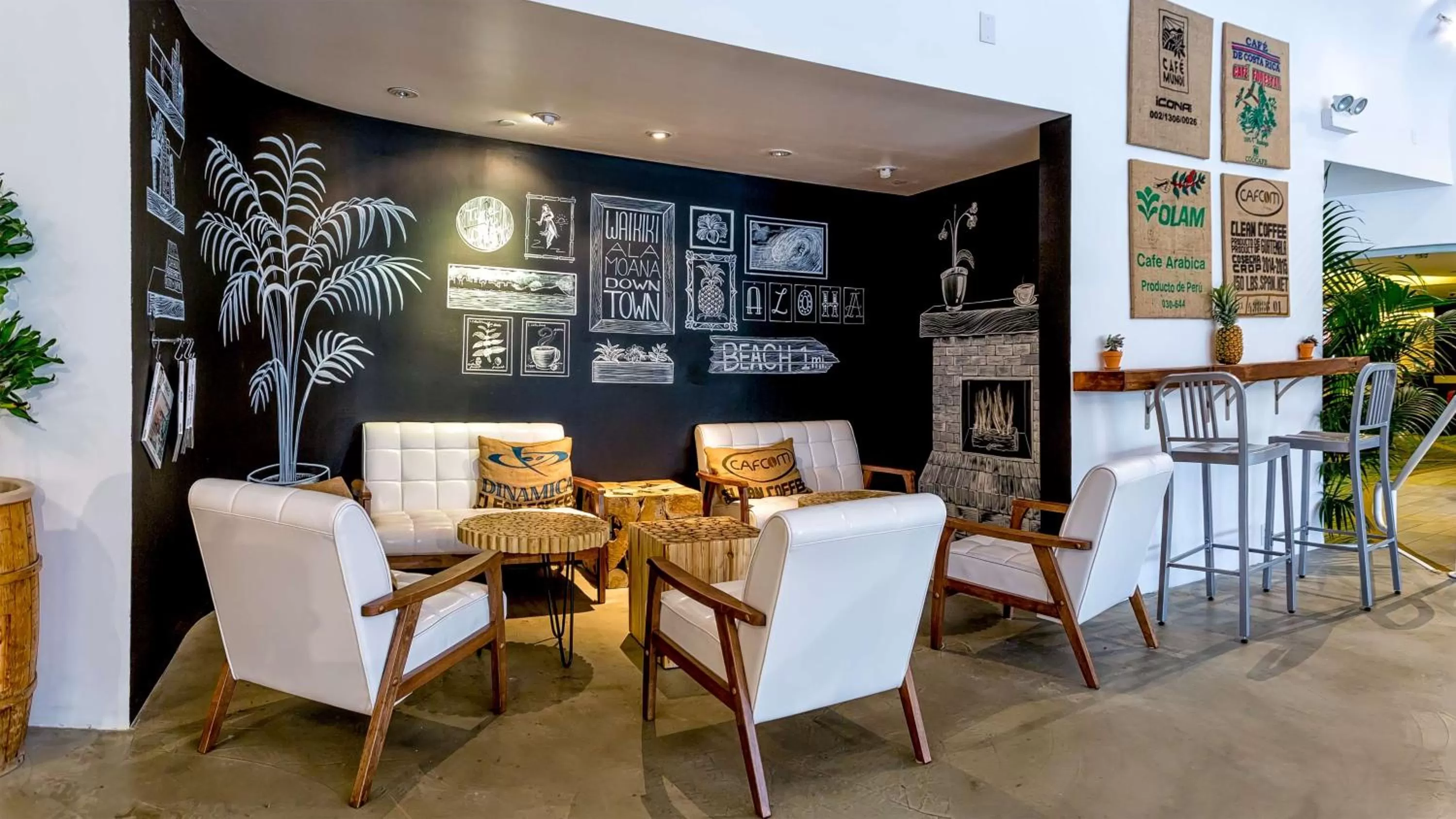 Restaurant/places to eat in OUTRIGGER Waikiki Beachcomber Hotel