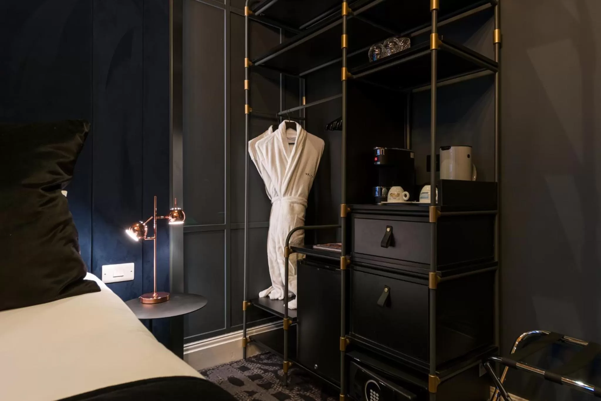 Balcony/Terrace, Bed in Velvet Hotel Manchester, WorldHotels Crafted