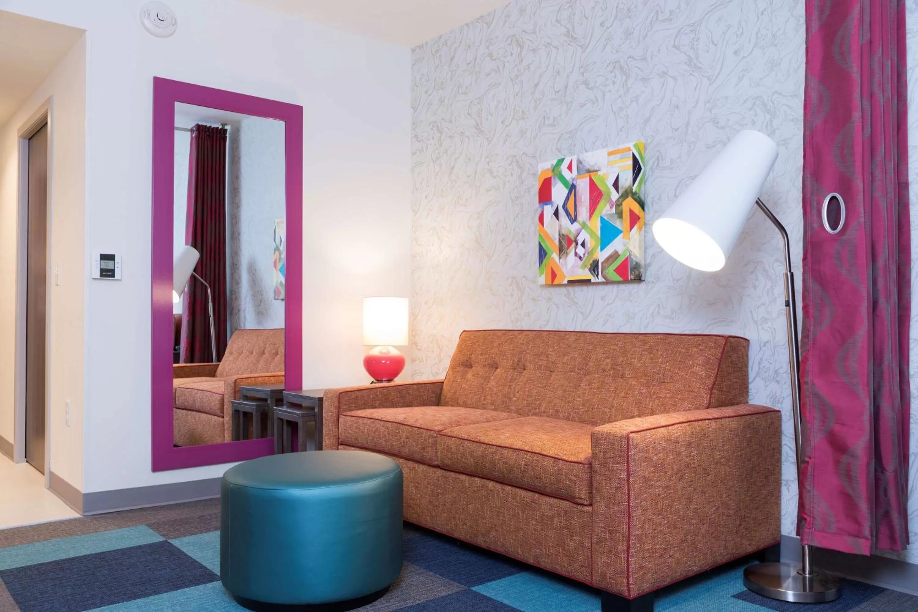 King Suite - Hearing Accessible/Non-Smoking in Home2 Suites by Hilton Louisville Downtown NuLu