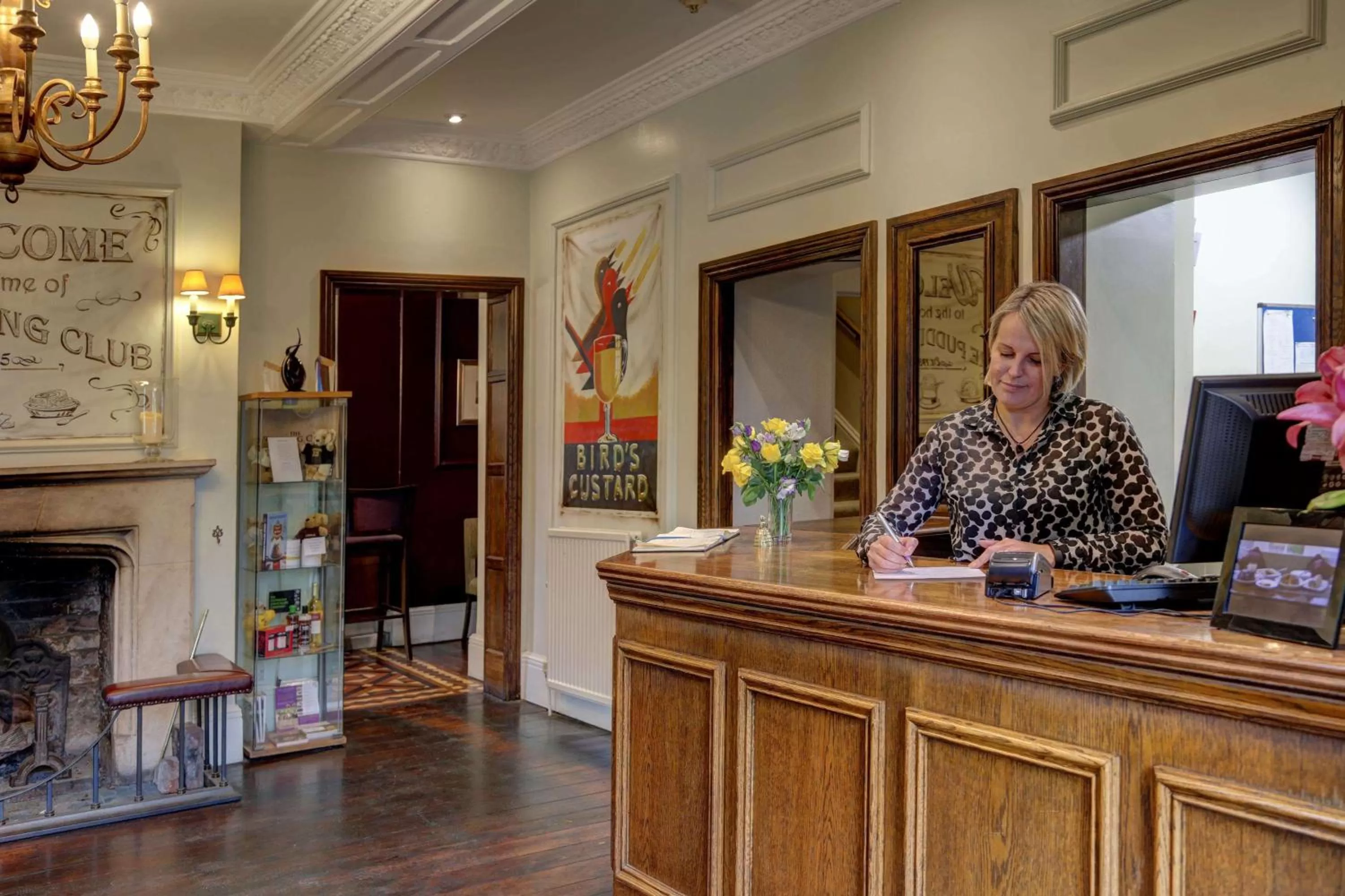 Lobby or reception in Three Ways House Hotel