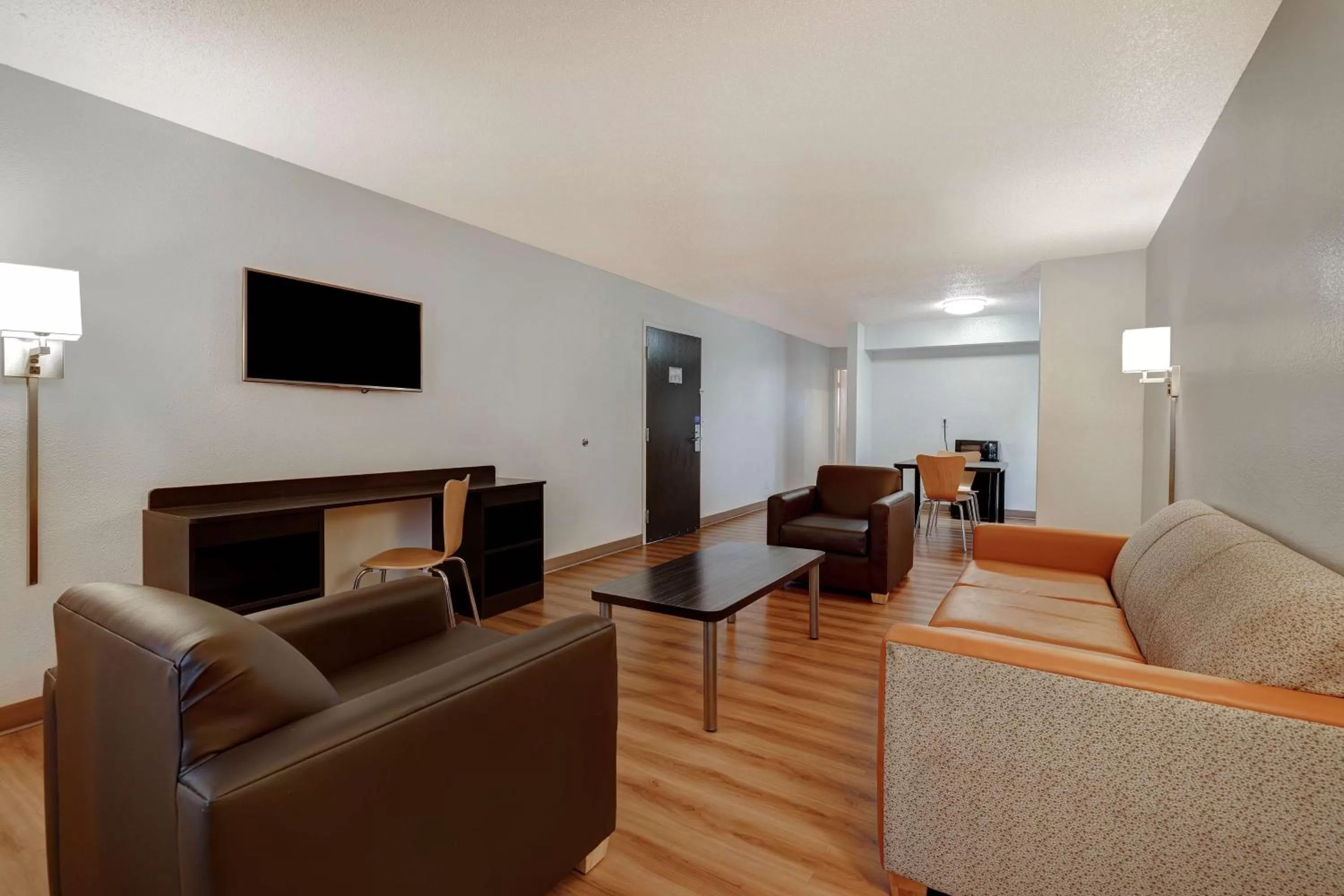 Photo of the whole room in Motel 6-Lakeville, MN - South - Lakeville