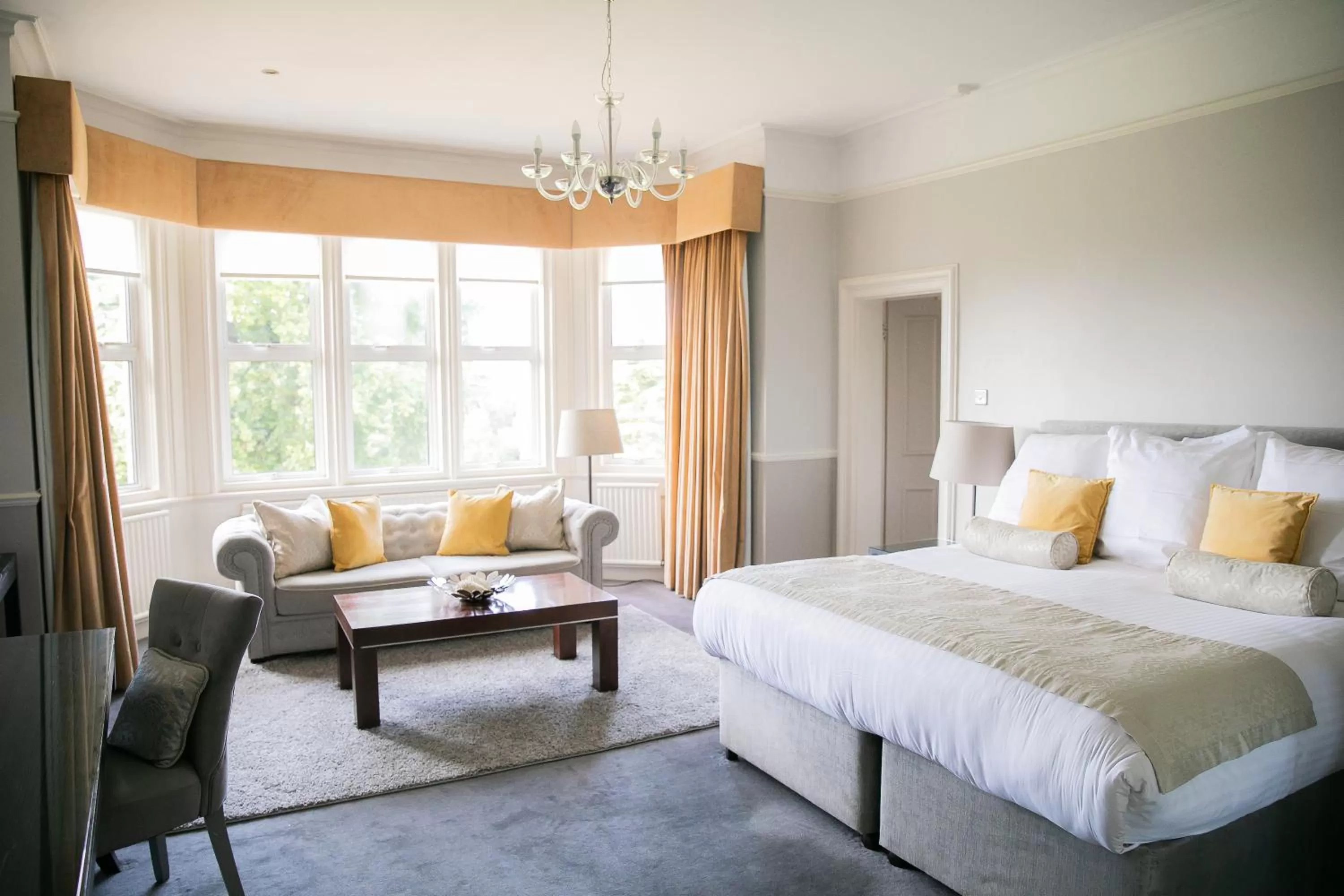 Bedroom, Bed in Hartsfield Manor