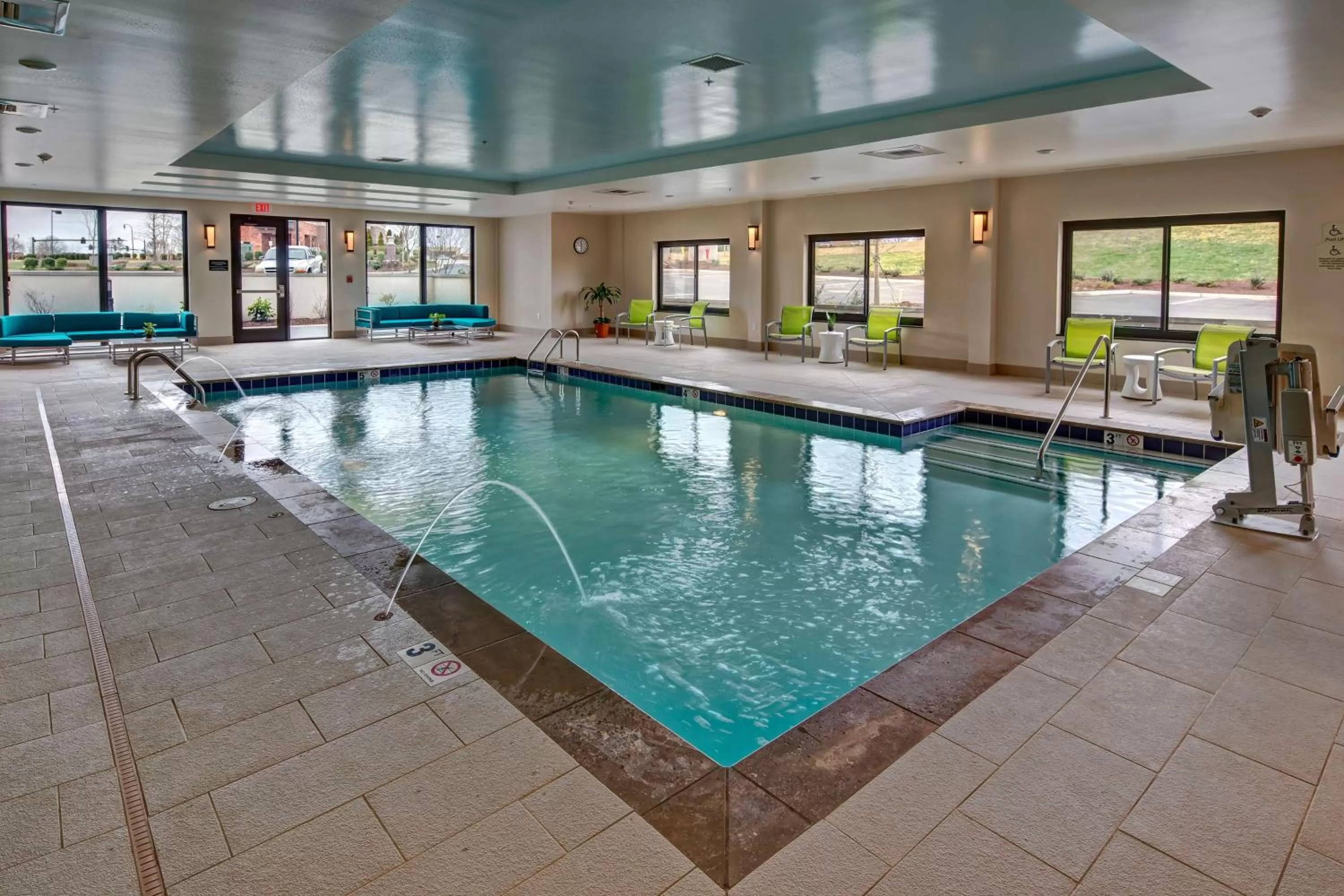 Pool view in Hampton Inn & Suites By Hilton Nashville Hendersonville Tn