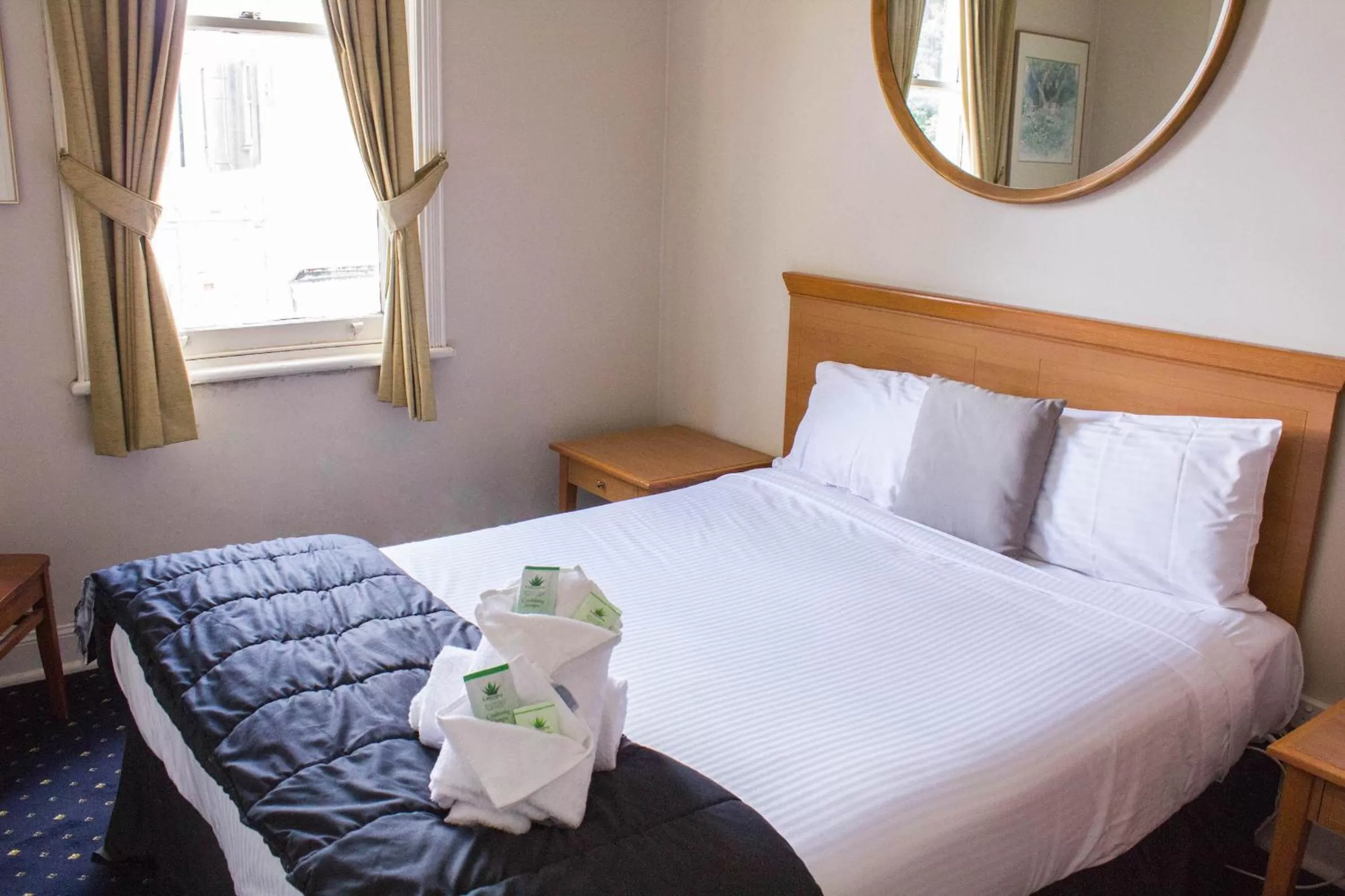 Double Room with Spa Bath in Gardners Inn Hotel