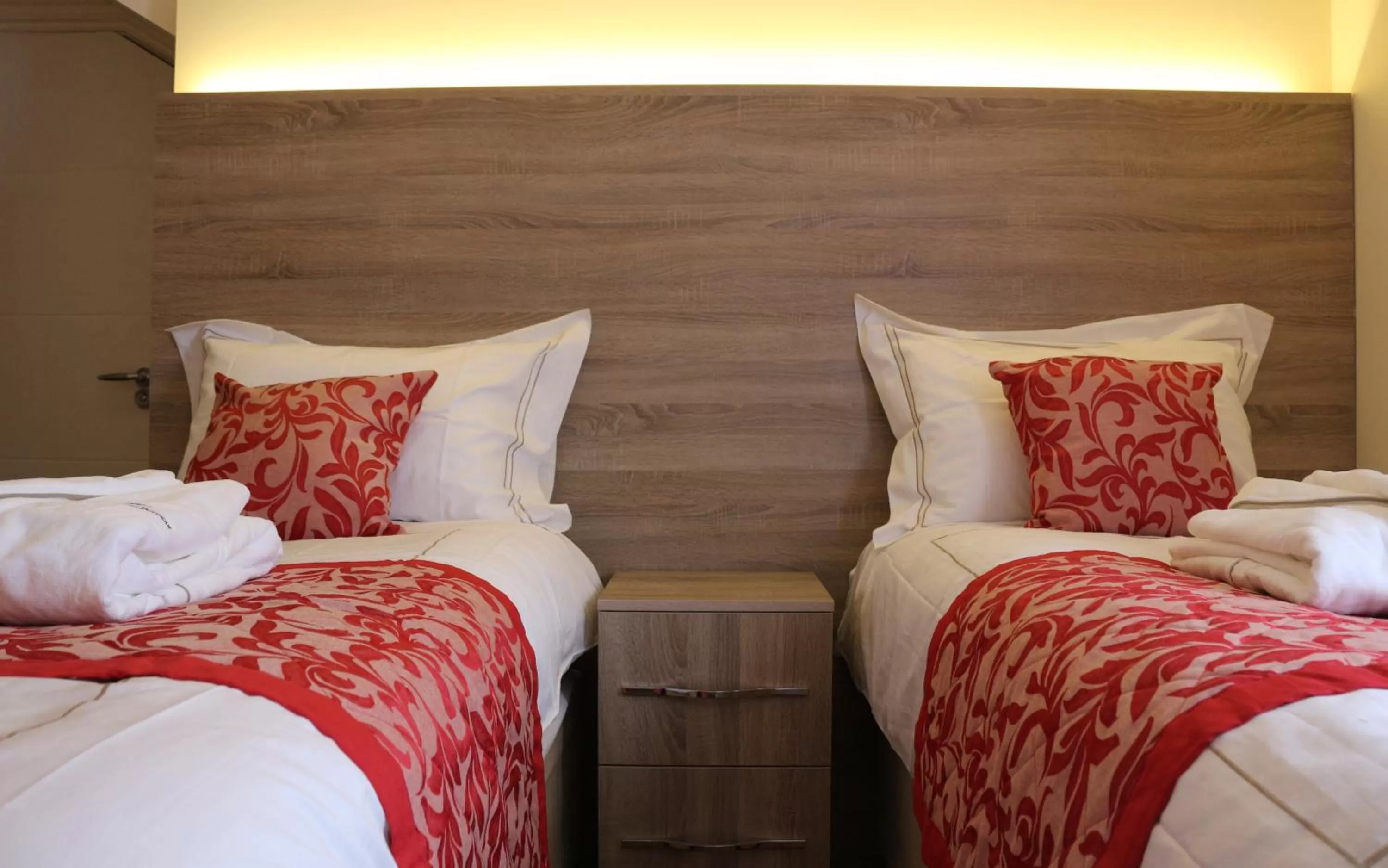 Bedroom, Bed in Hotel Shepherds Bush London