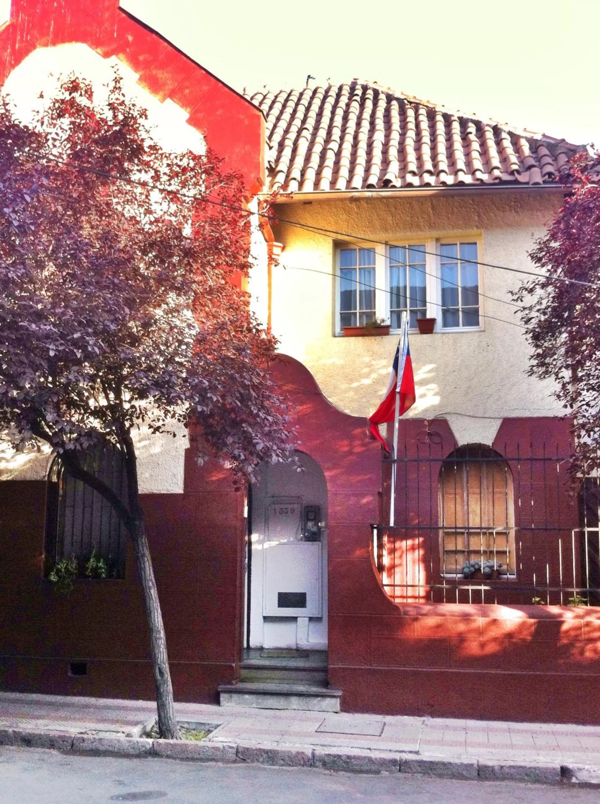 Property building in Tralkan B&B