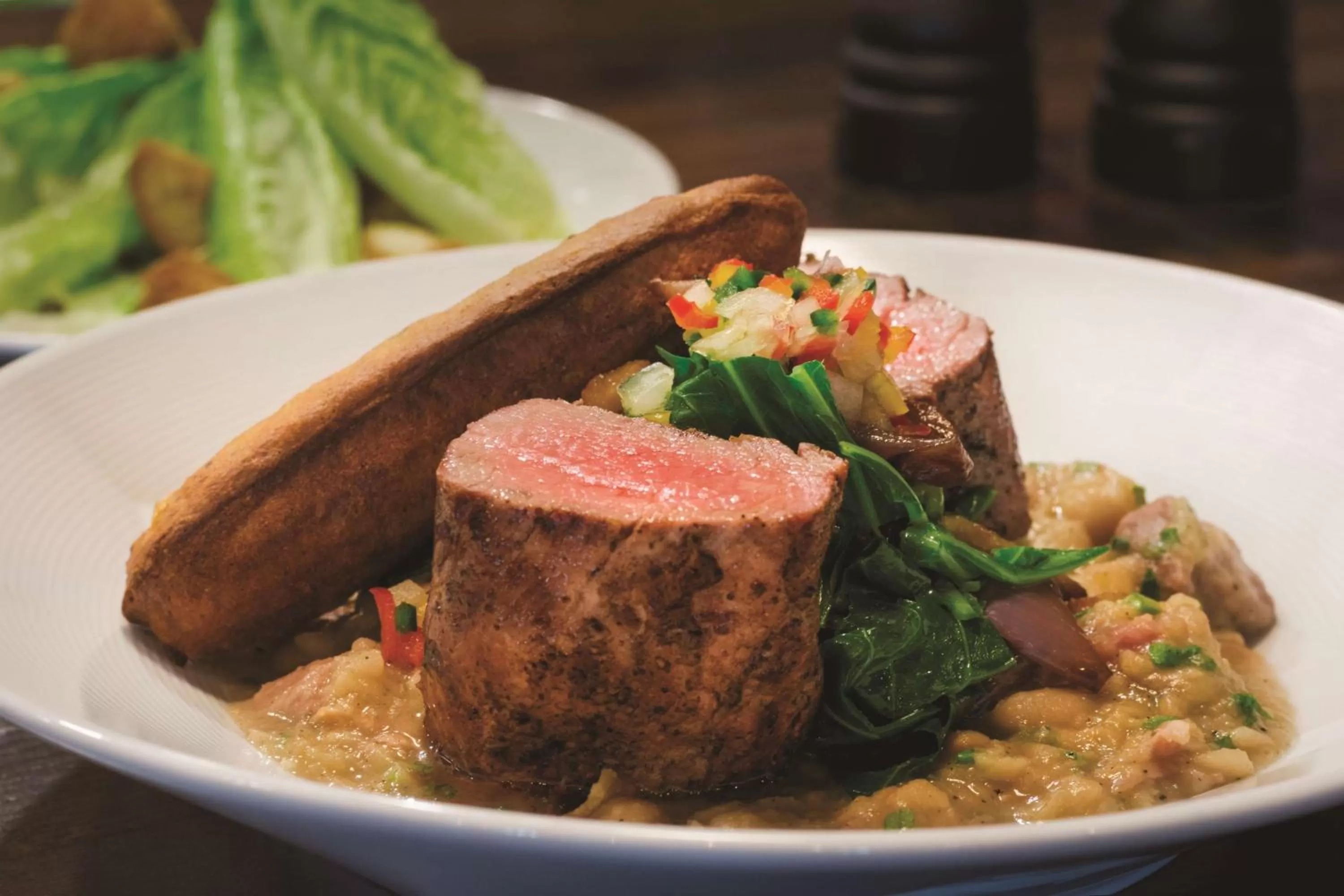 Restaurant/places to eat in Embassy Suites by Hilton Tuscaloosa Alabama Downtown