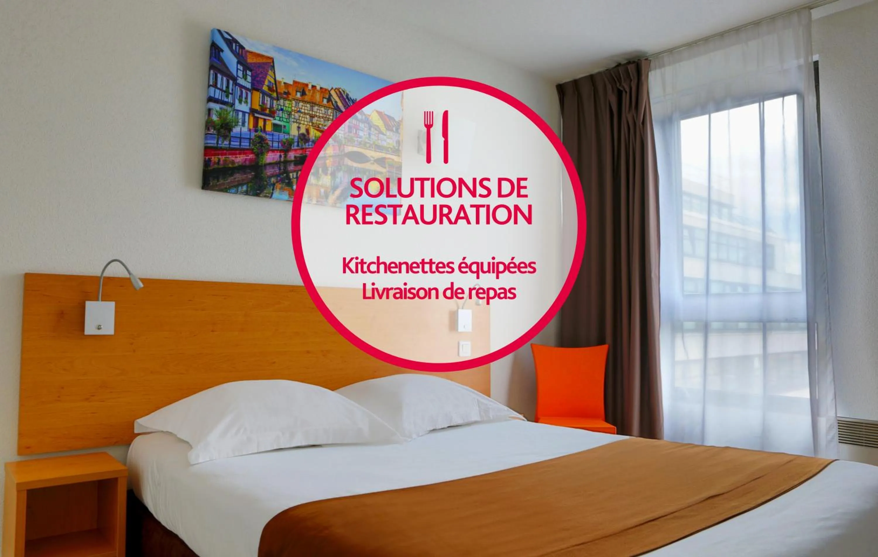 Photo of the whole room, Bed in Cerise Strasbourg