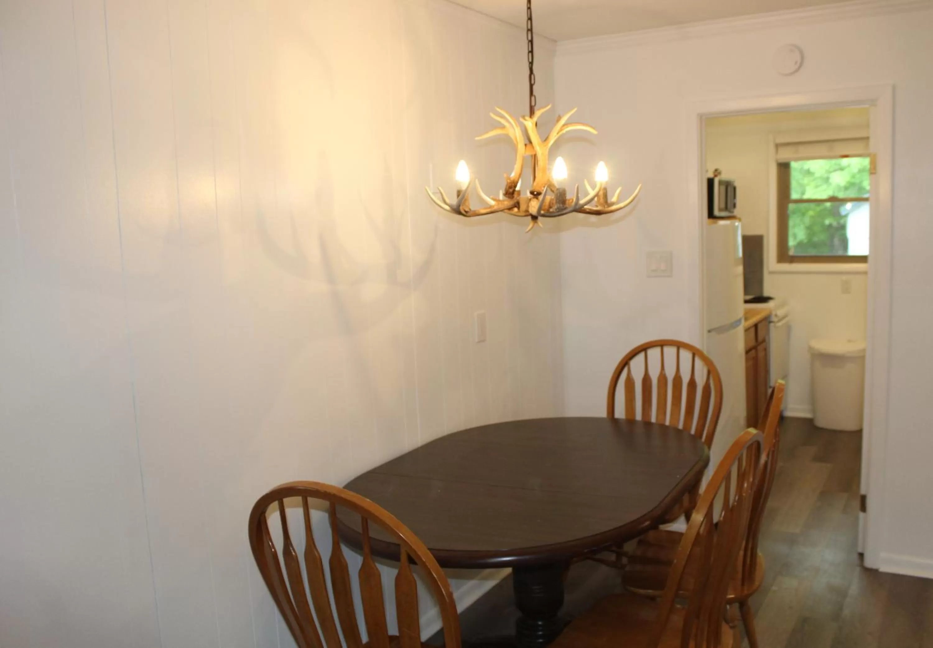 Dining Area in Catskill Seasons Inn
