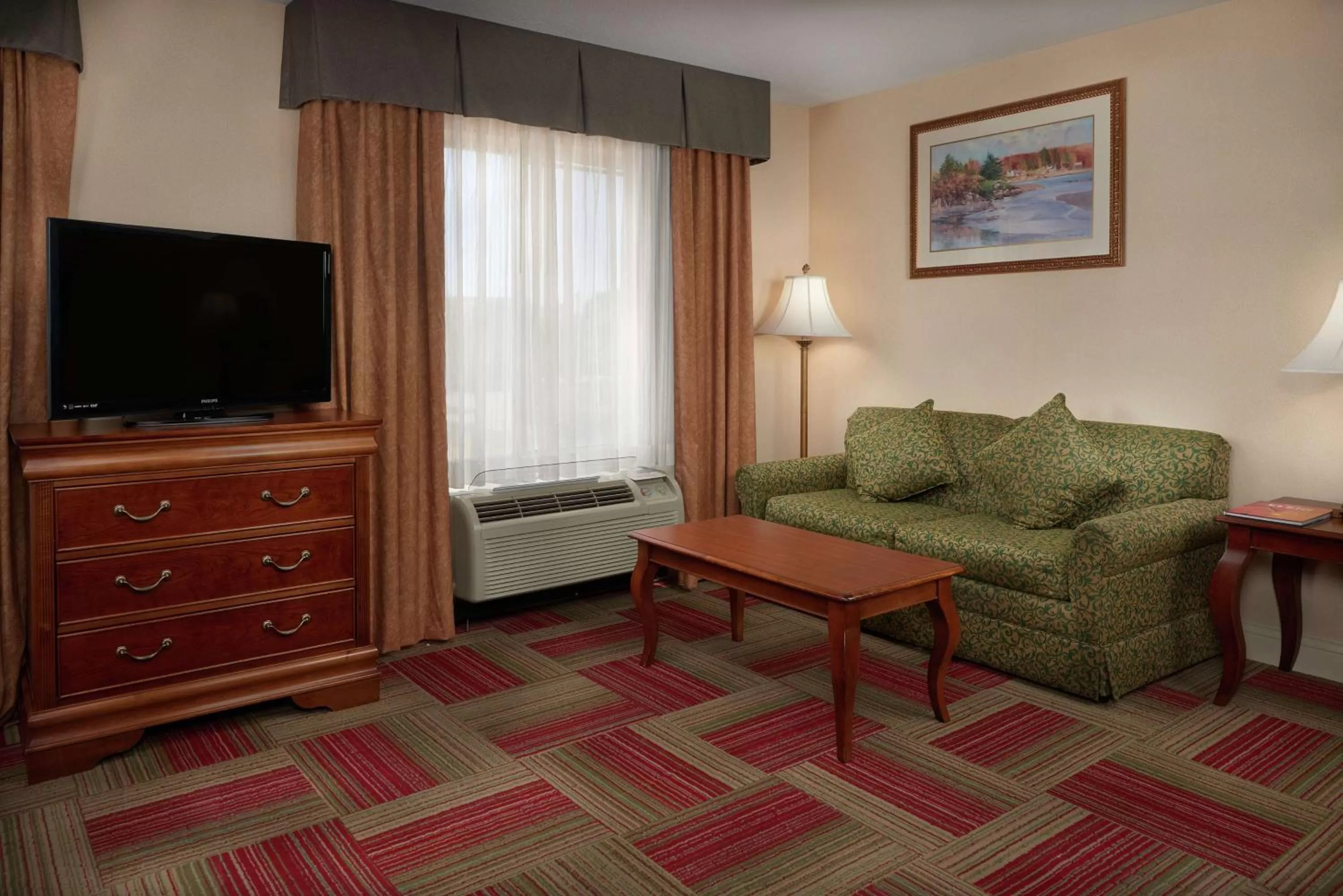 Queen Studio with Sofa Bed - Non-Smoking in Hampton Inn & Suites Roswell