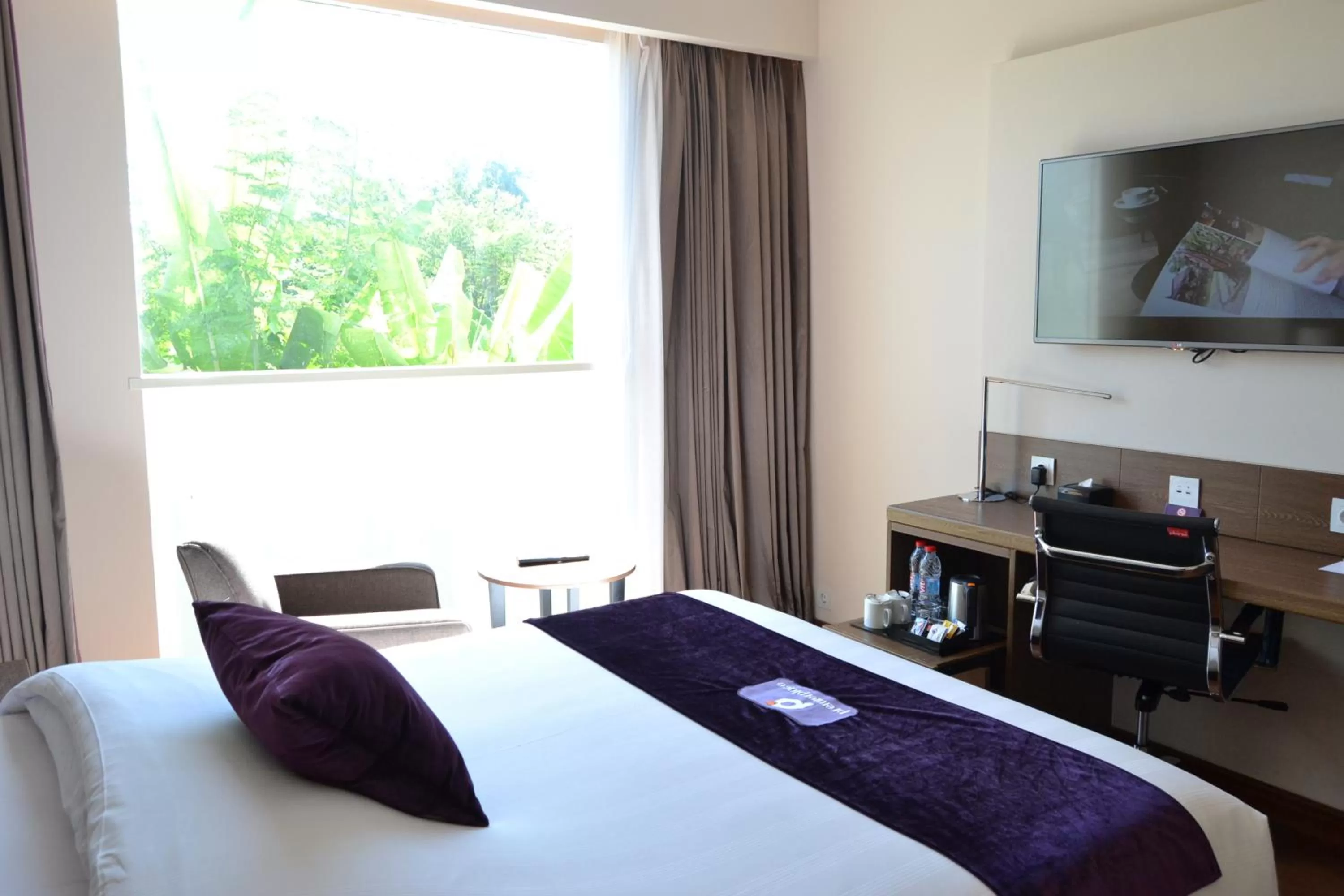 Bed in Premier Place Surabaya Airport