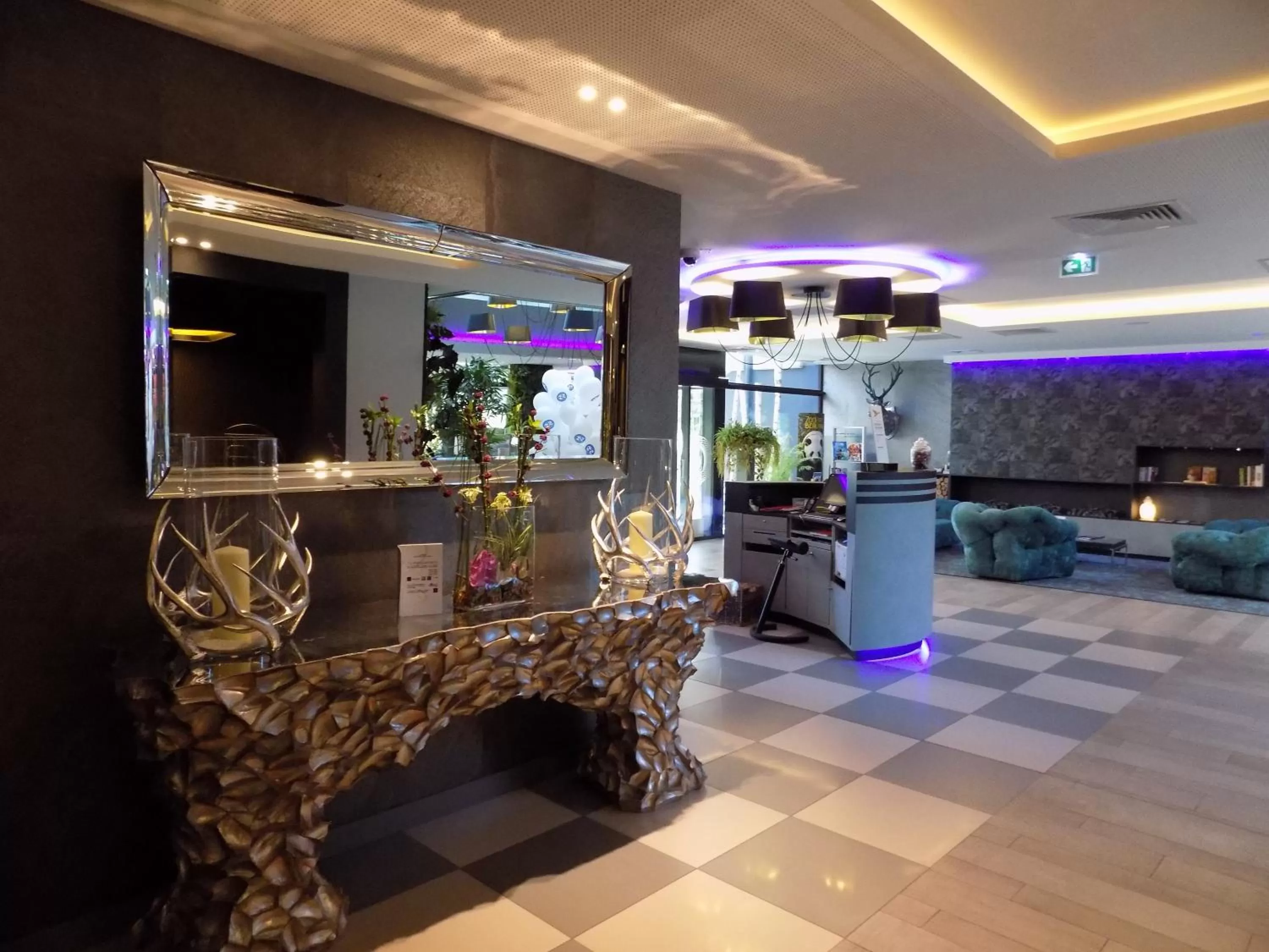 Decorative detail in Novotel Orléans Saint Jean de Braye