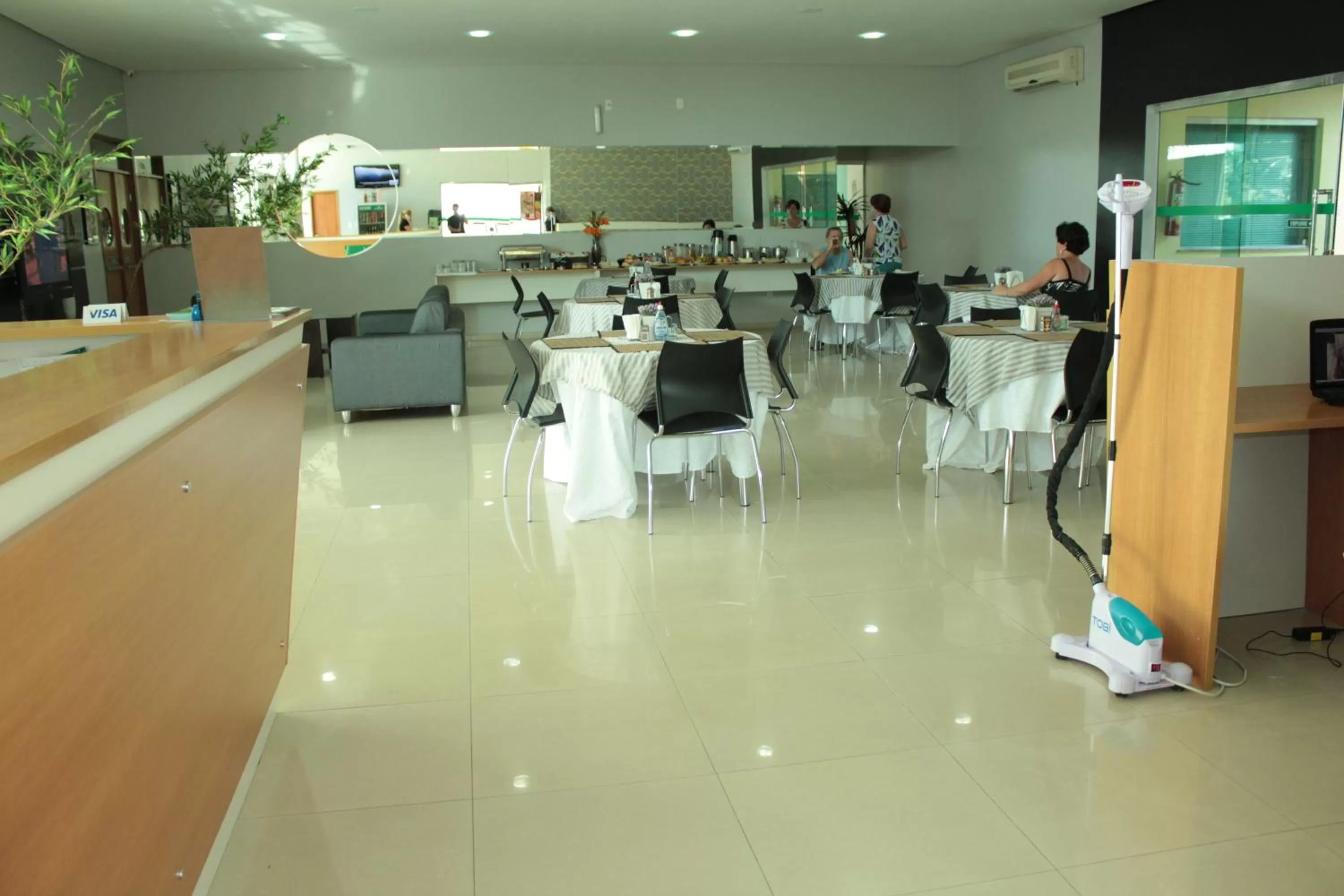 Restaurant/places to eat in Hotel Talissa 2