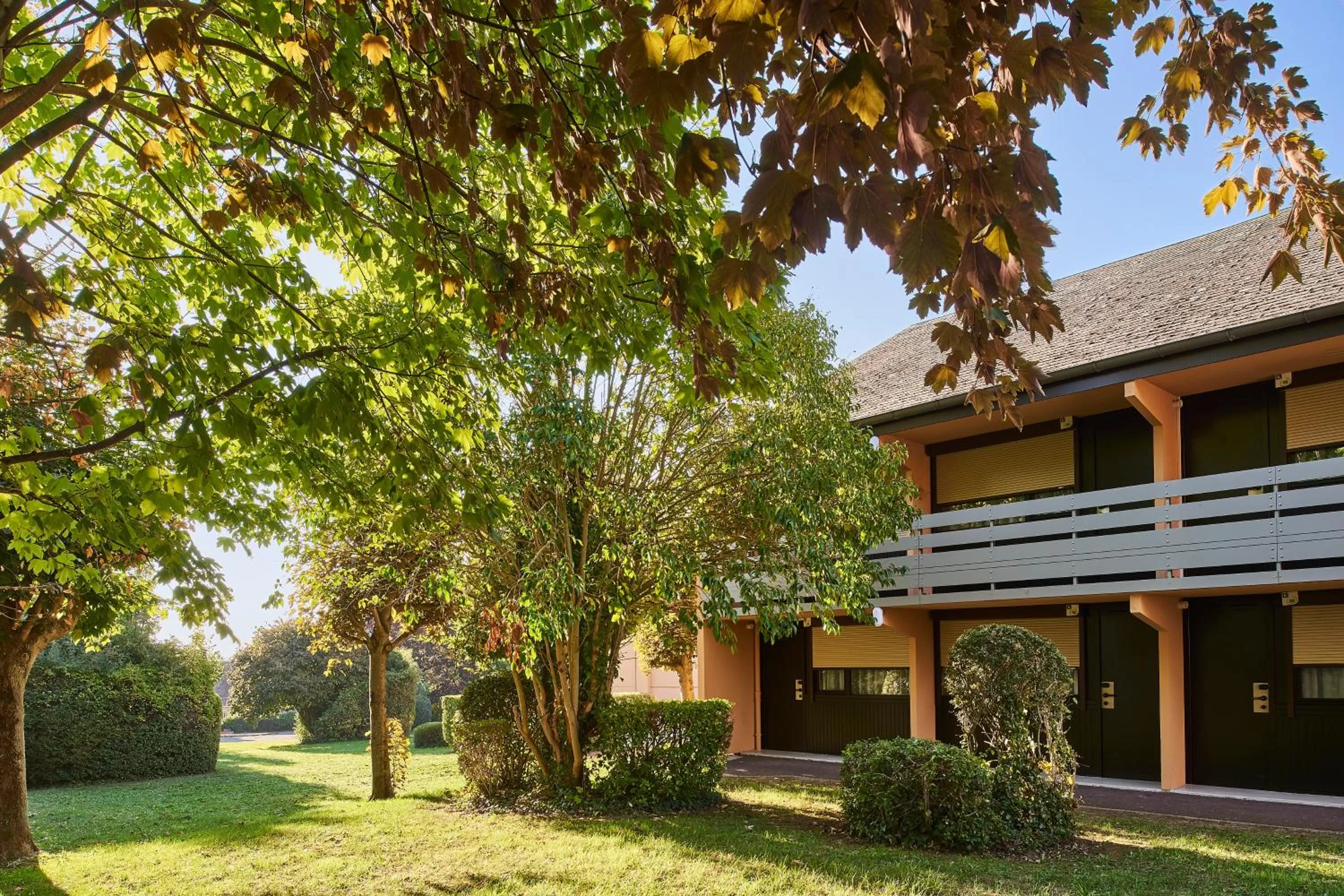 Property building in Kyriad Caen Nord - Hérouville-Saint-Clair