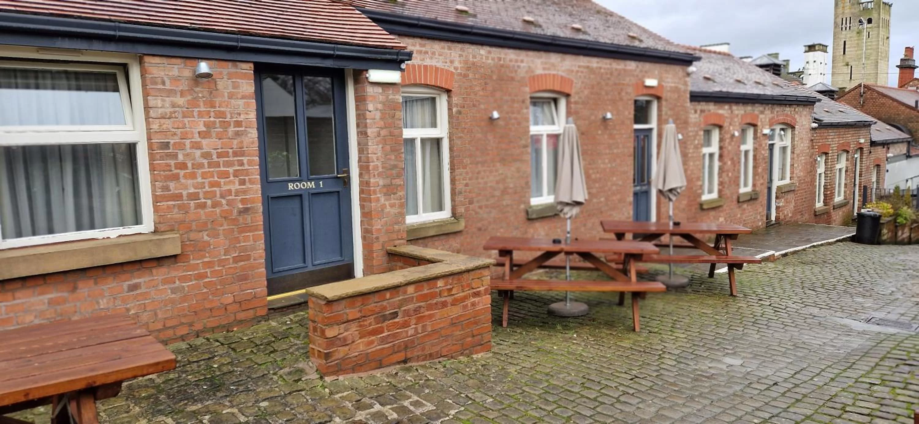 Property building in The Cross-Keys Hotel