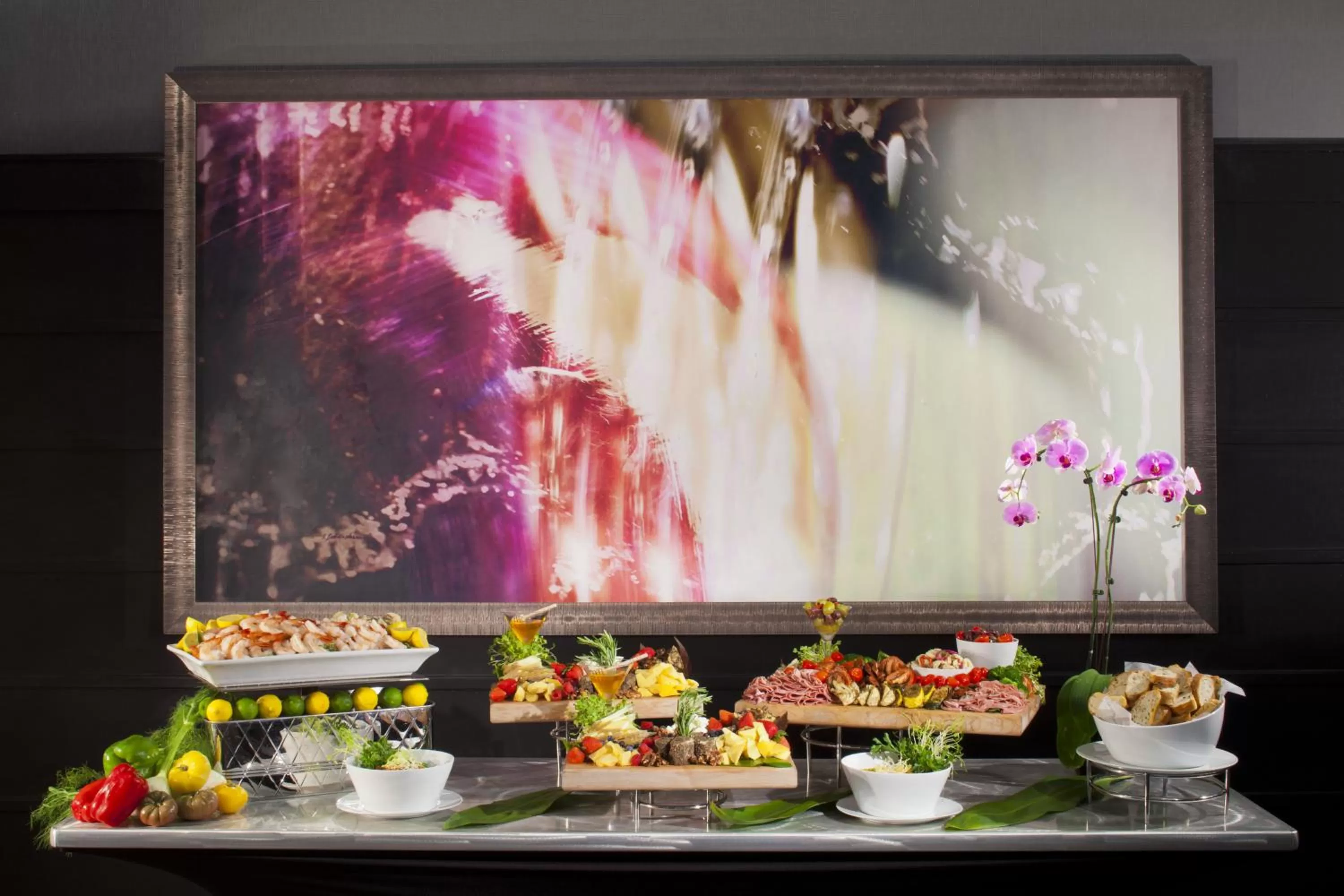 Restaurant/places to eat in Silversmith Hotel Chicago Downtown