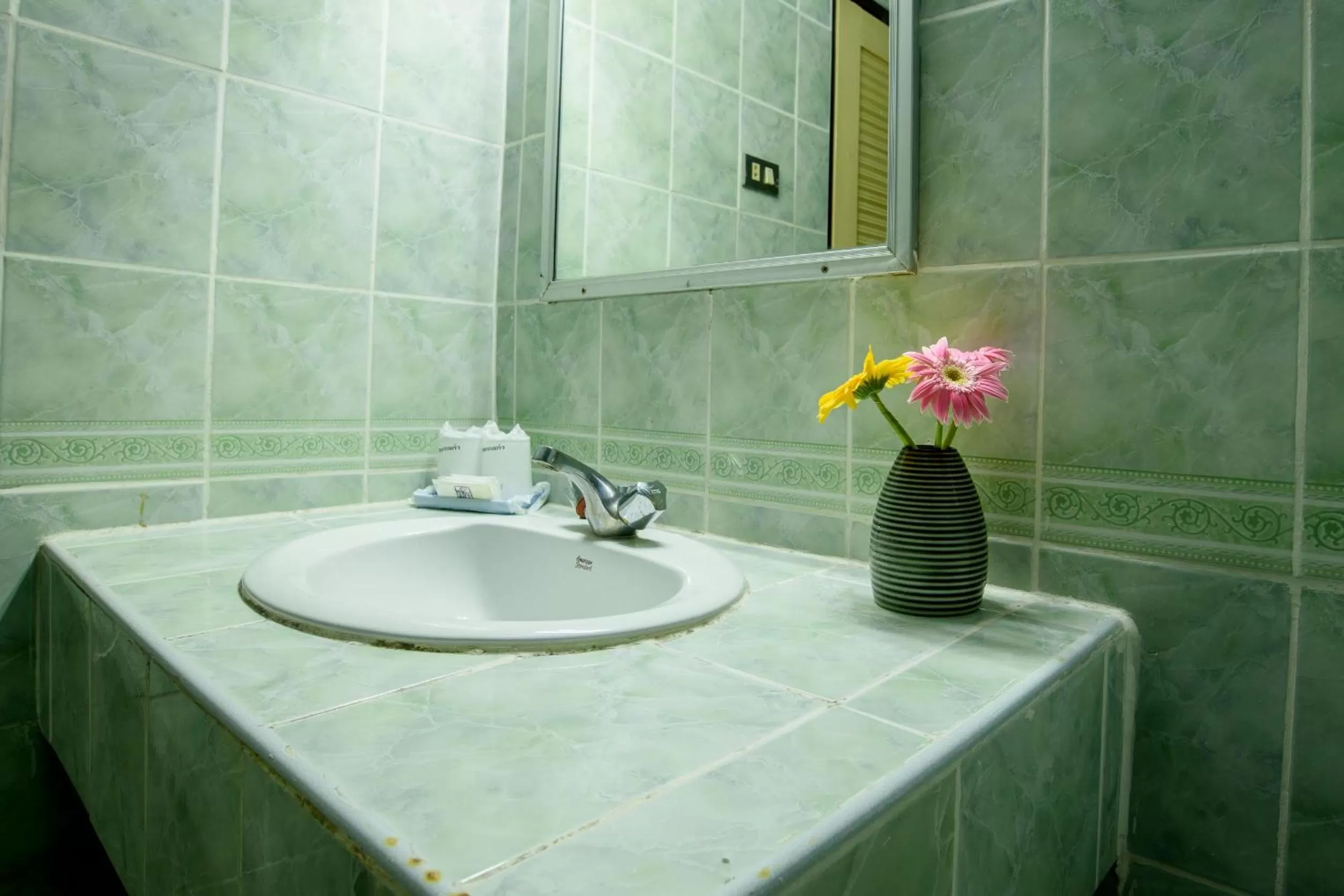 Bathroom in Marine Yensabai Pattaya