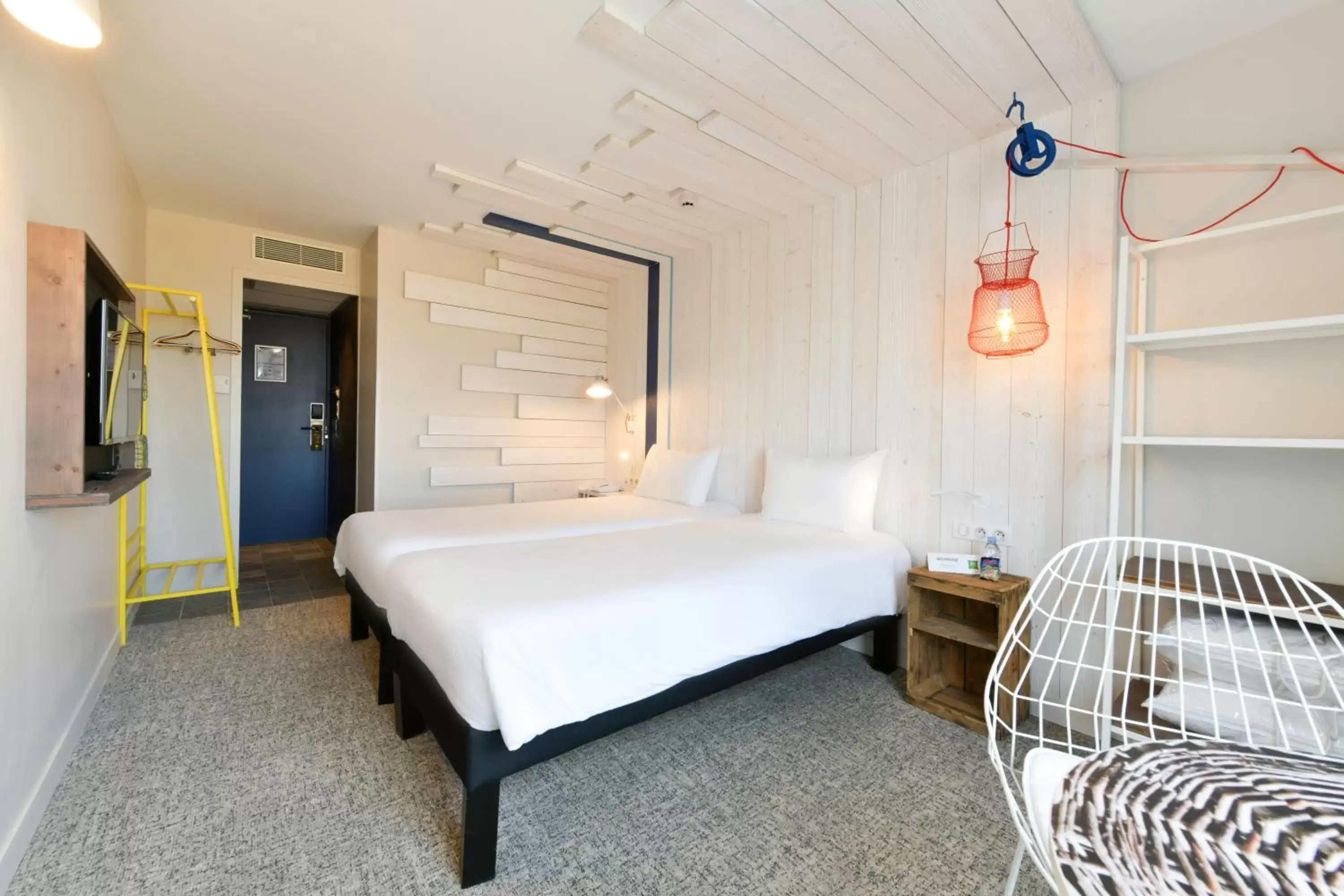 Double Room with Countryside View in ibis styles La Rochelle Thalasso Chatelaillon Double Room with Countryside View in ibis styles La Rochelle Thalasso Chatelaillon