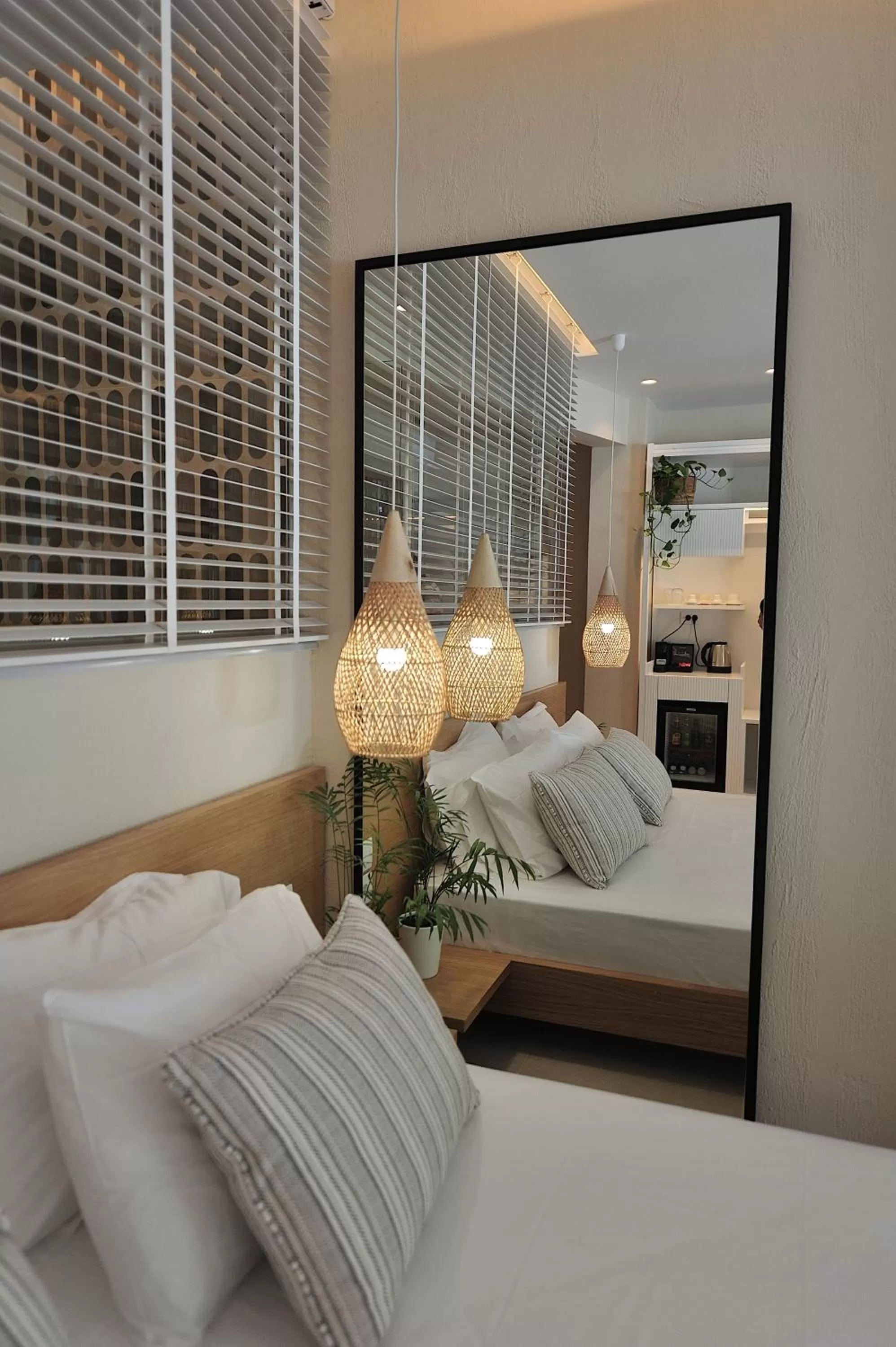 Bed in Salty Wave Suites