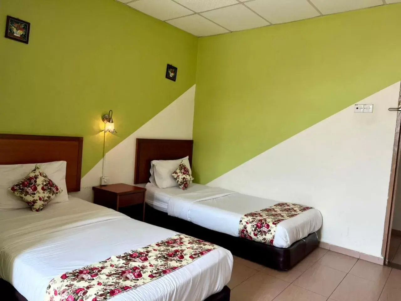 Standard Twin Room in HOTEL D VIEW MERSING Standard Twin Room in HOTEL D VIEW MERSING