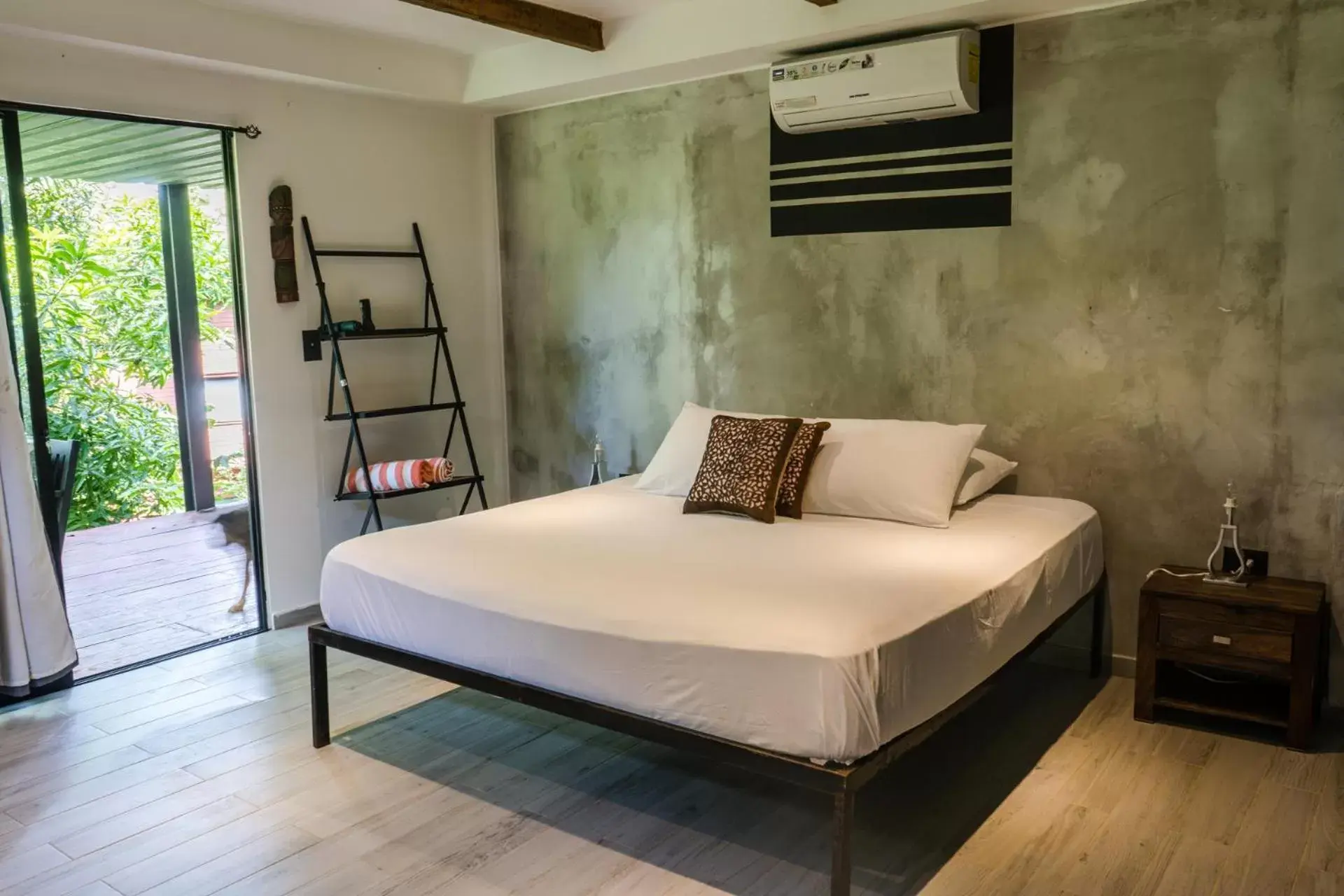 Queen Suite in Saboga Lodge Queen Suite in Saboga Lodge