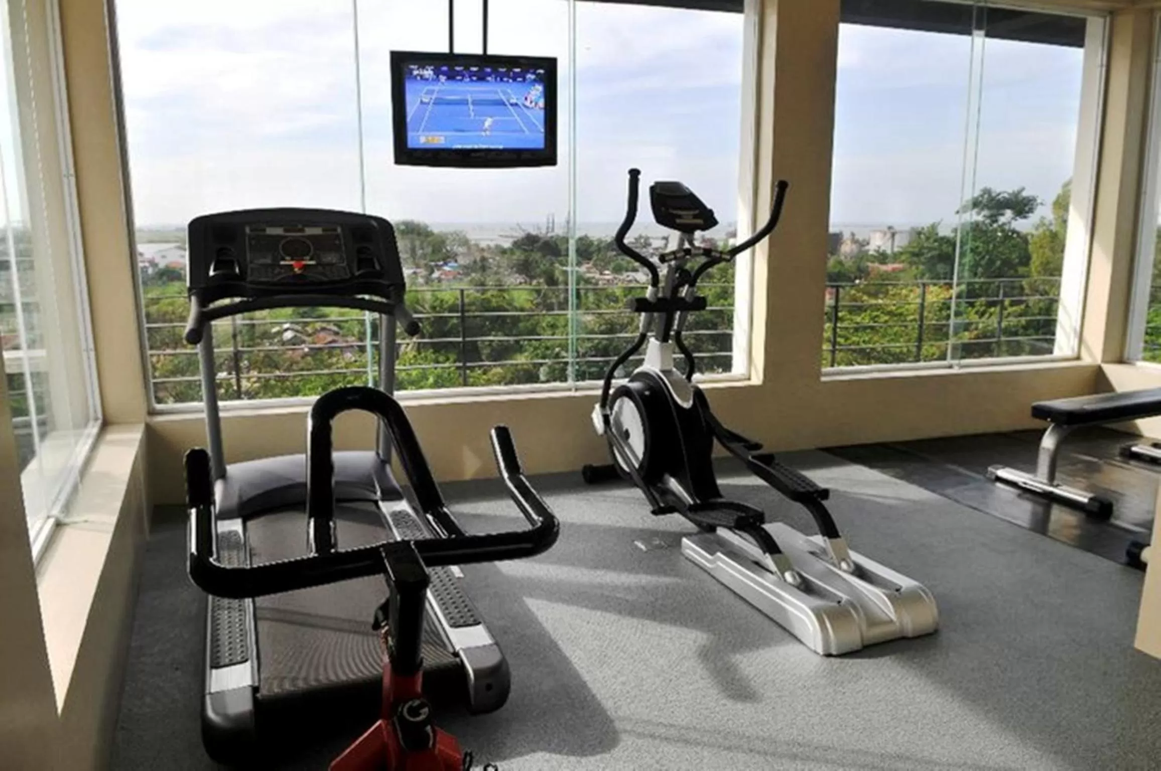 Fitness centre/facilities in L'Fisher Hotel Bacolod