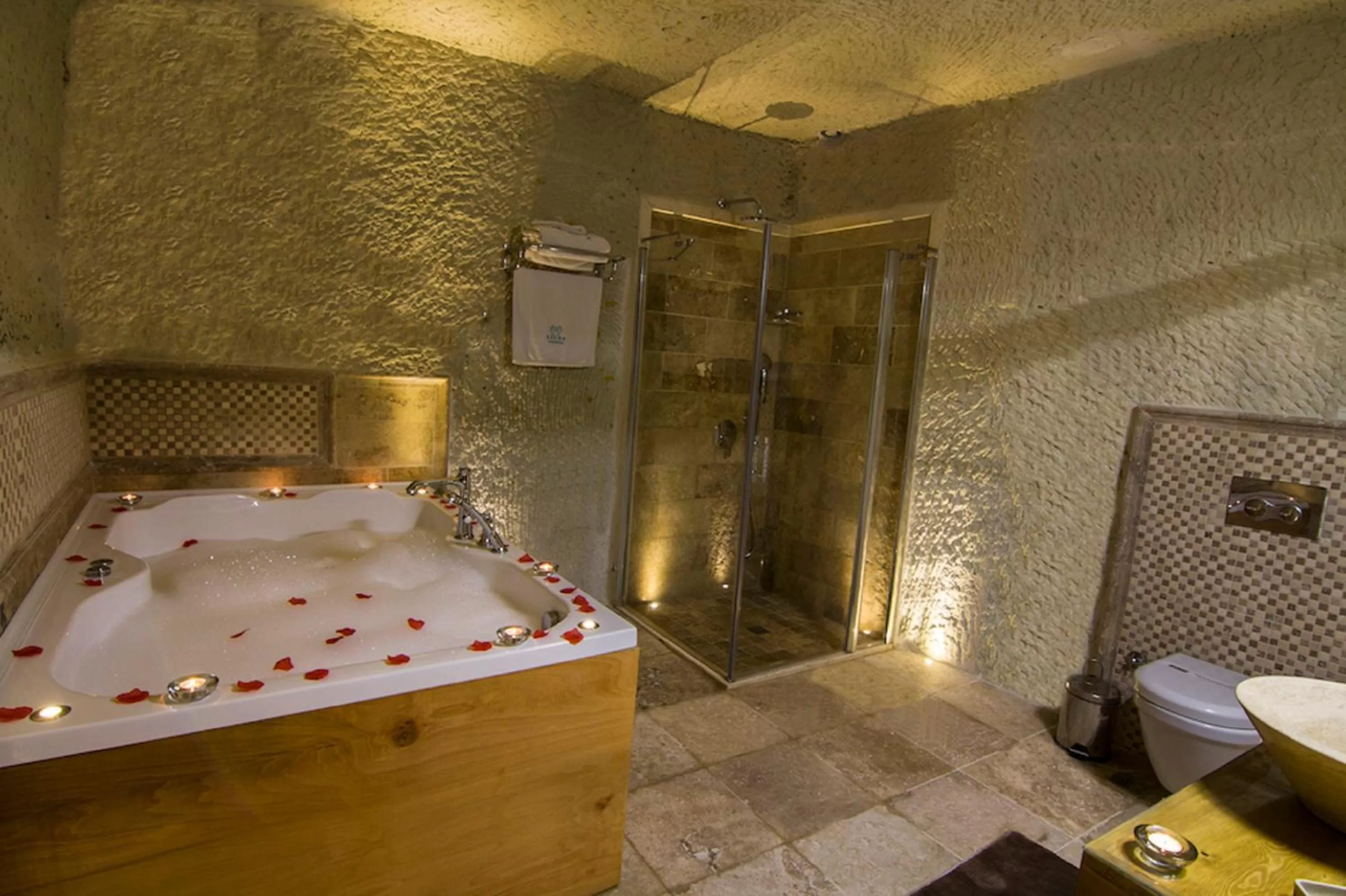 Shower in Azure Cave Suites - Cappadocia