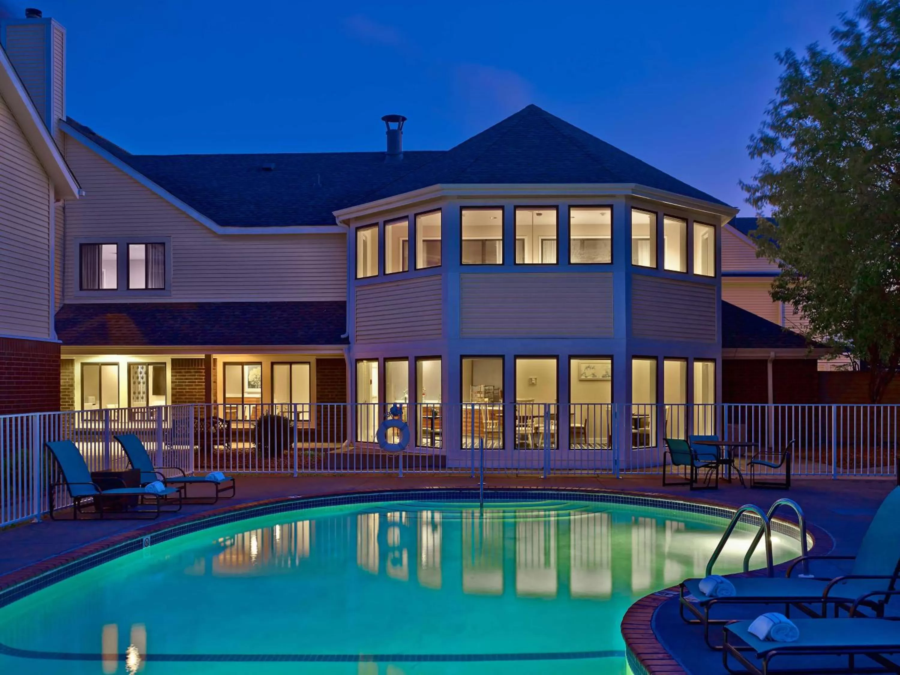 Activities, Property Building in Sonesta ES Suites Minneapolis-St. Paul Airport